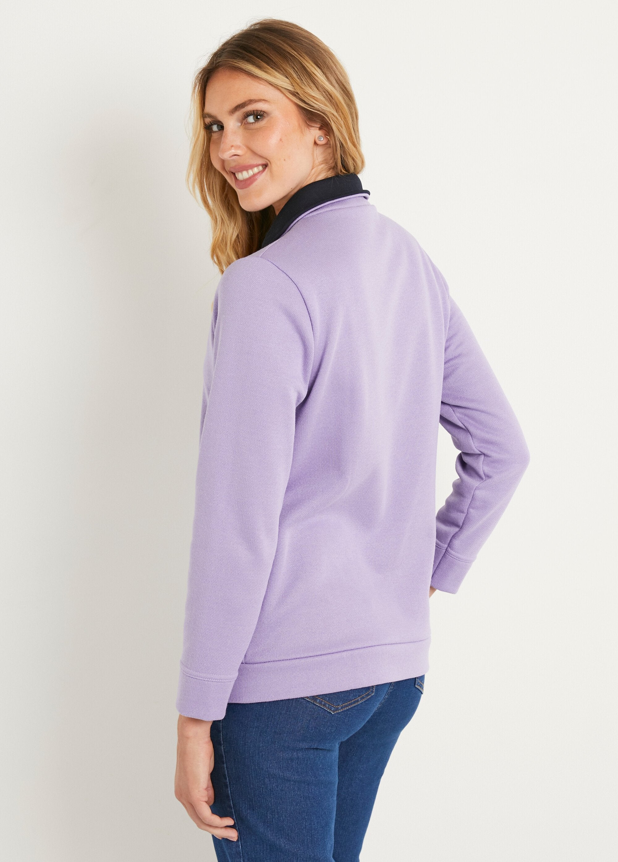 Giacca_in_pile_ricamata_con_zip_Lilas_et_marine_DO1_slim