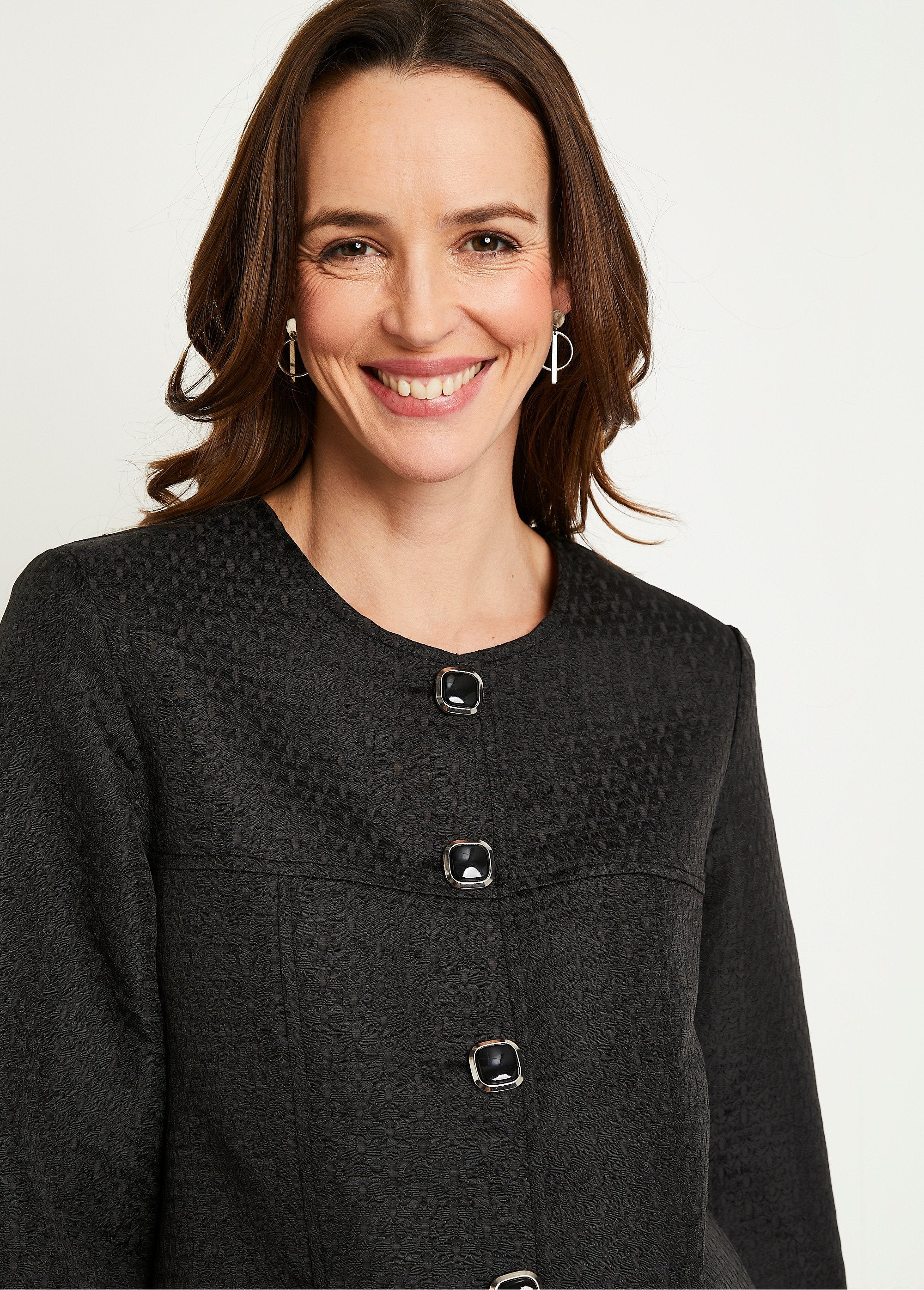 Giacca_girocollo_con_maniche_a_3/4_NERO_DE1_slim