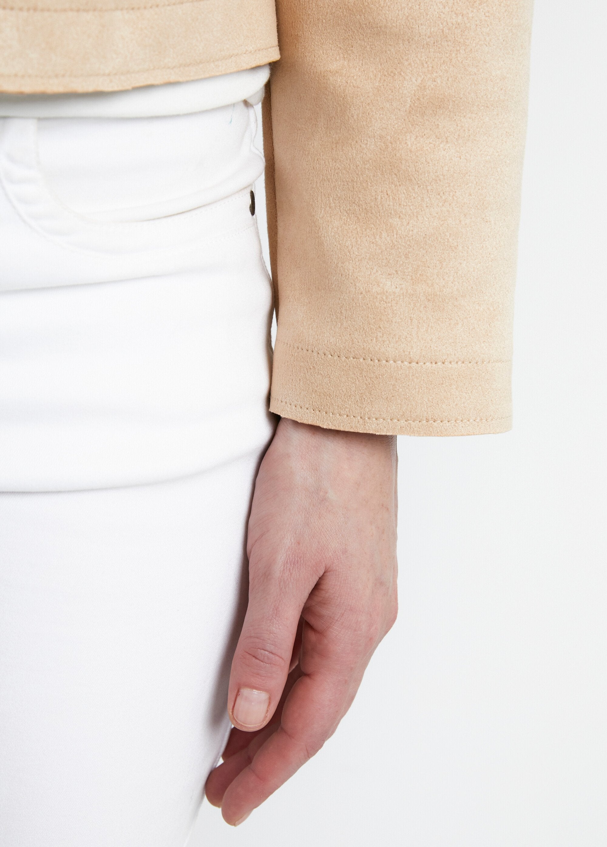 Giacca_senza_collo_in_pelle_scamosciata_Sable_DE3_slim