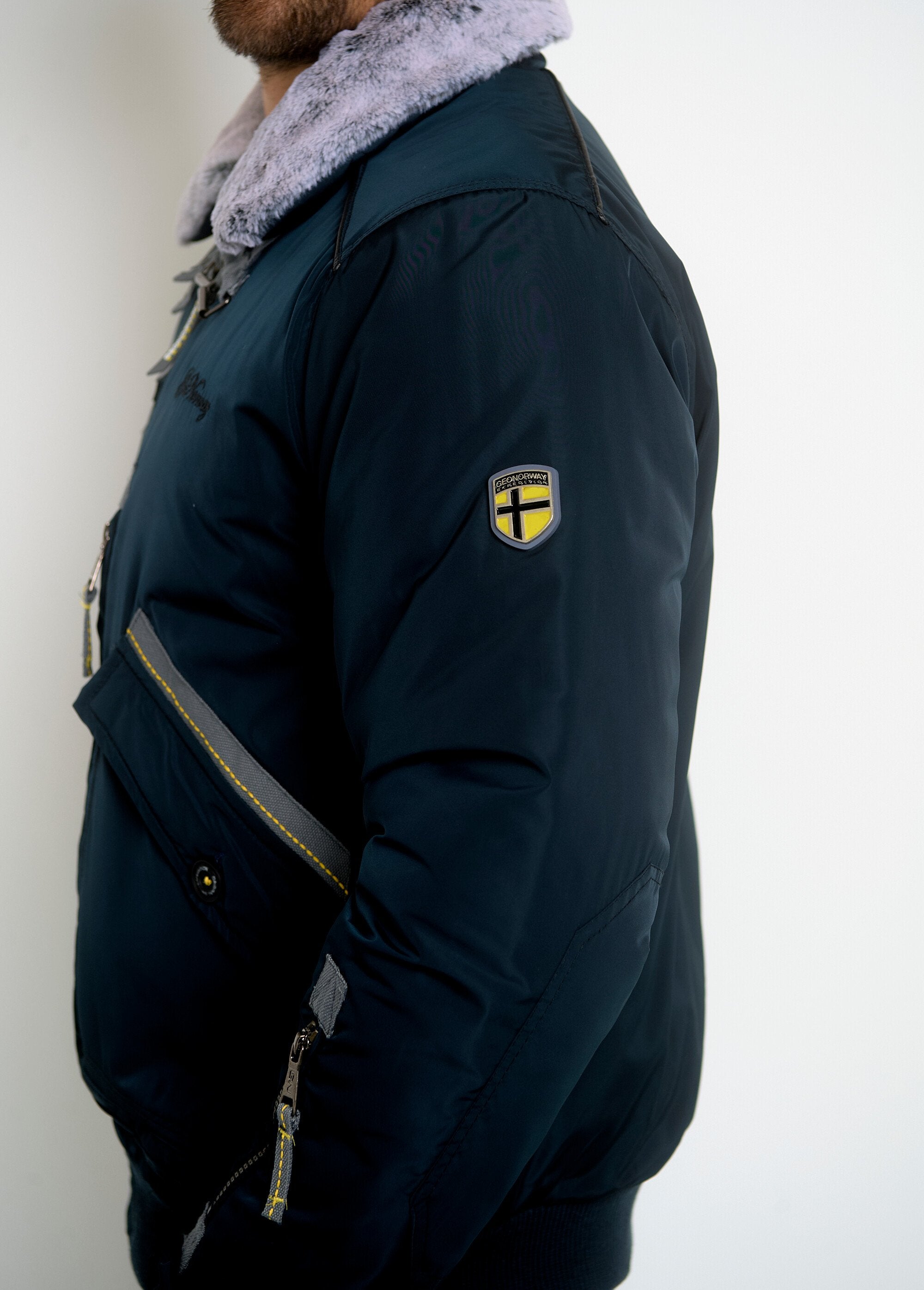 Giacca_stile_aviatore_con_collo_alto_foderato_Noir_GA1_slim