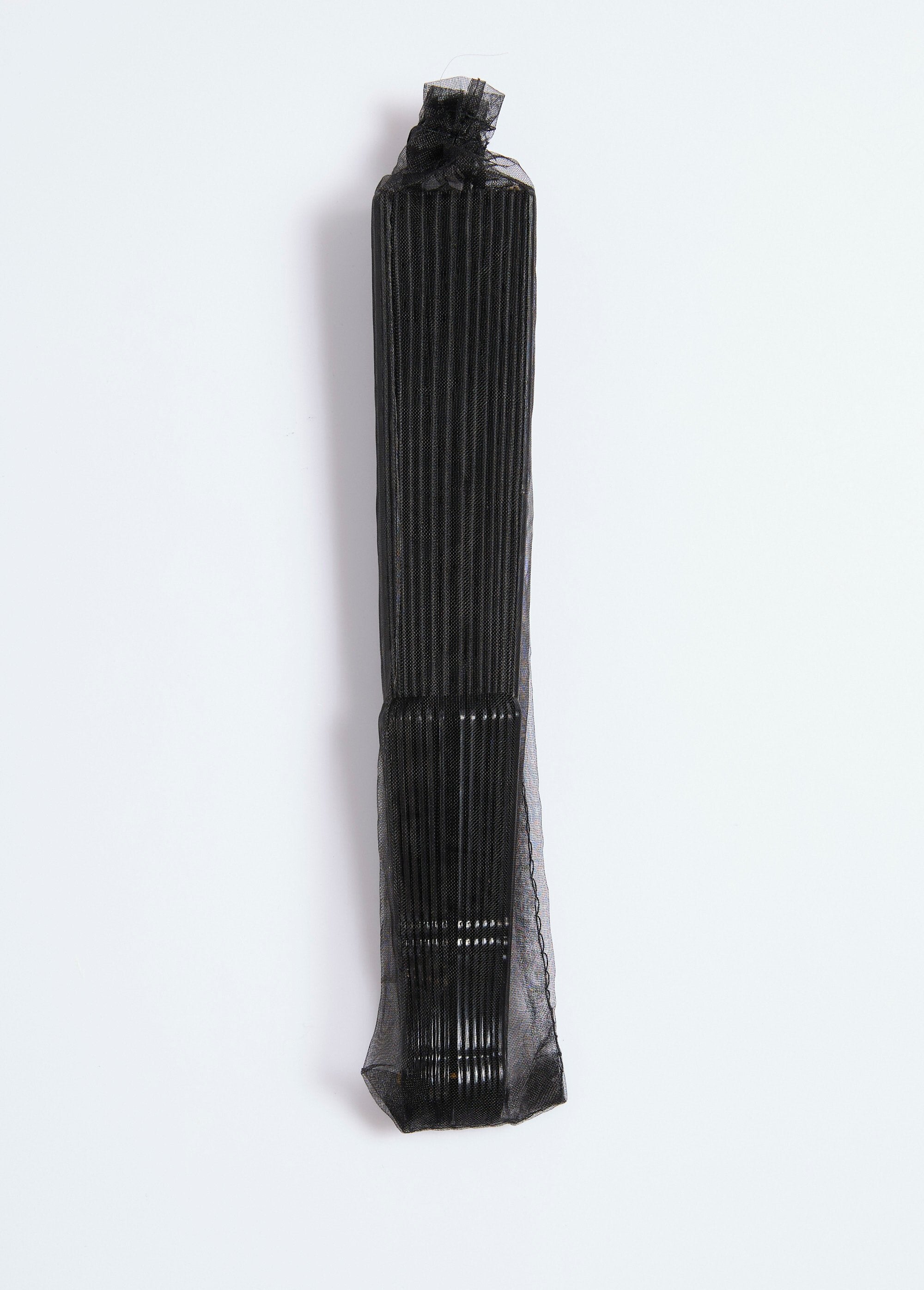 Ventaglio_e_pochette_in_organza_Noir_DE2_slim