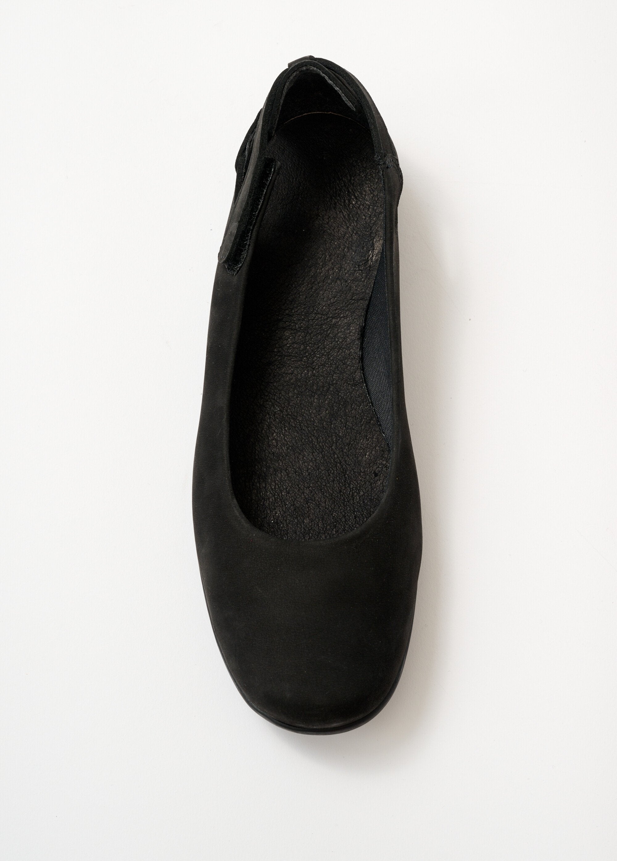 Ballerine_di_larghezza_comfort_in_pelle_scamosciata_NERO_OV1_slim