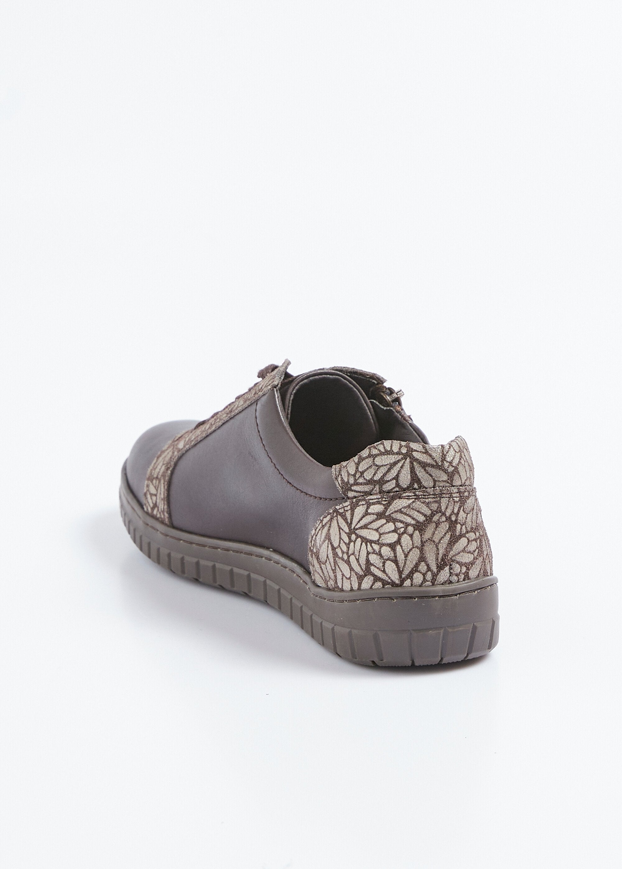 Scarpe_da_ginnastica_allacciate_con_chiusura_a_zip_per_una_maggiore_larghezza_Marron_DO1_slim