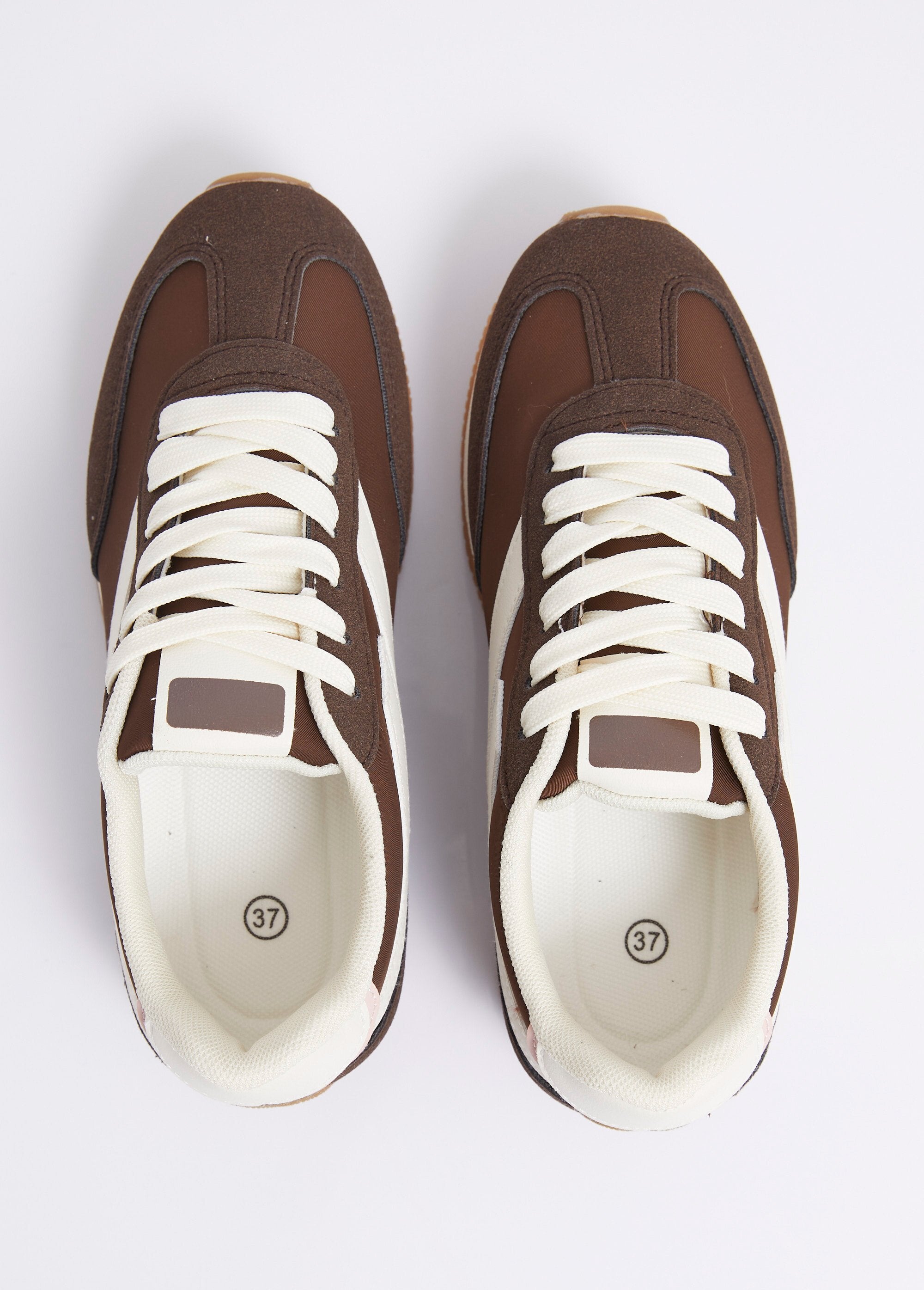 Sneakers_dall'aspetto_sportivo_+_lacci_eleganti_Marron_OV1_slim
