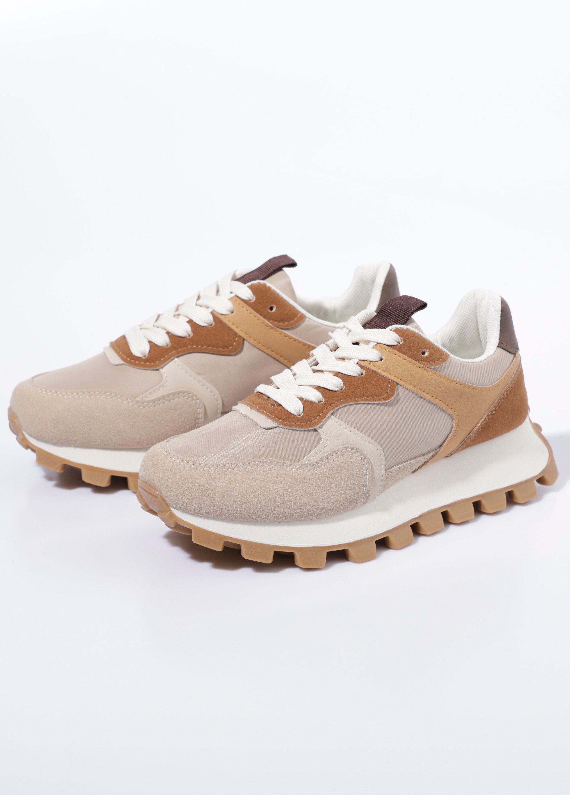 Baskets_multimatières_à_semelle_crantée_Beige_DE1_slim