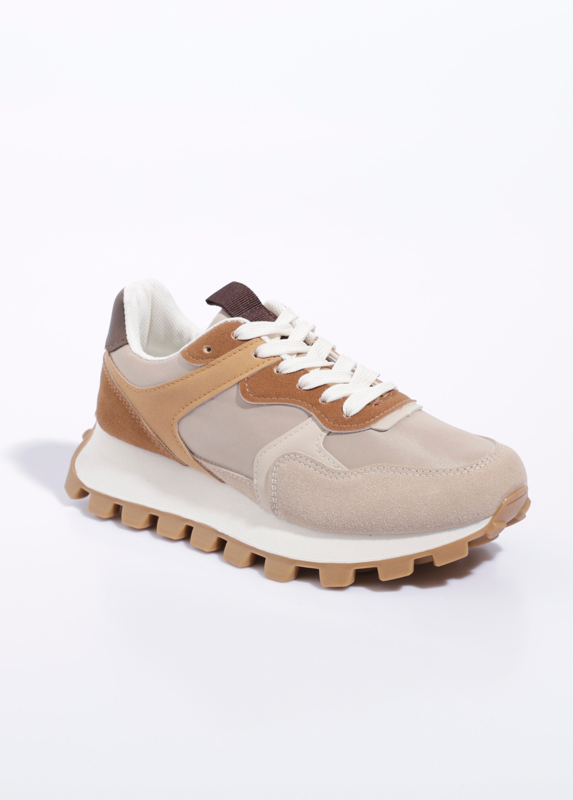 Baskets_multimatières_à_semelle_crantée_Beige_FA1_slim