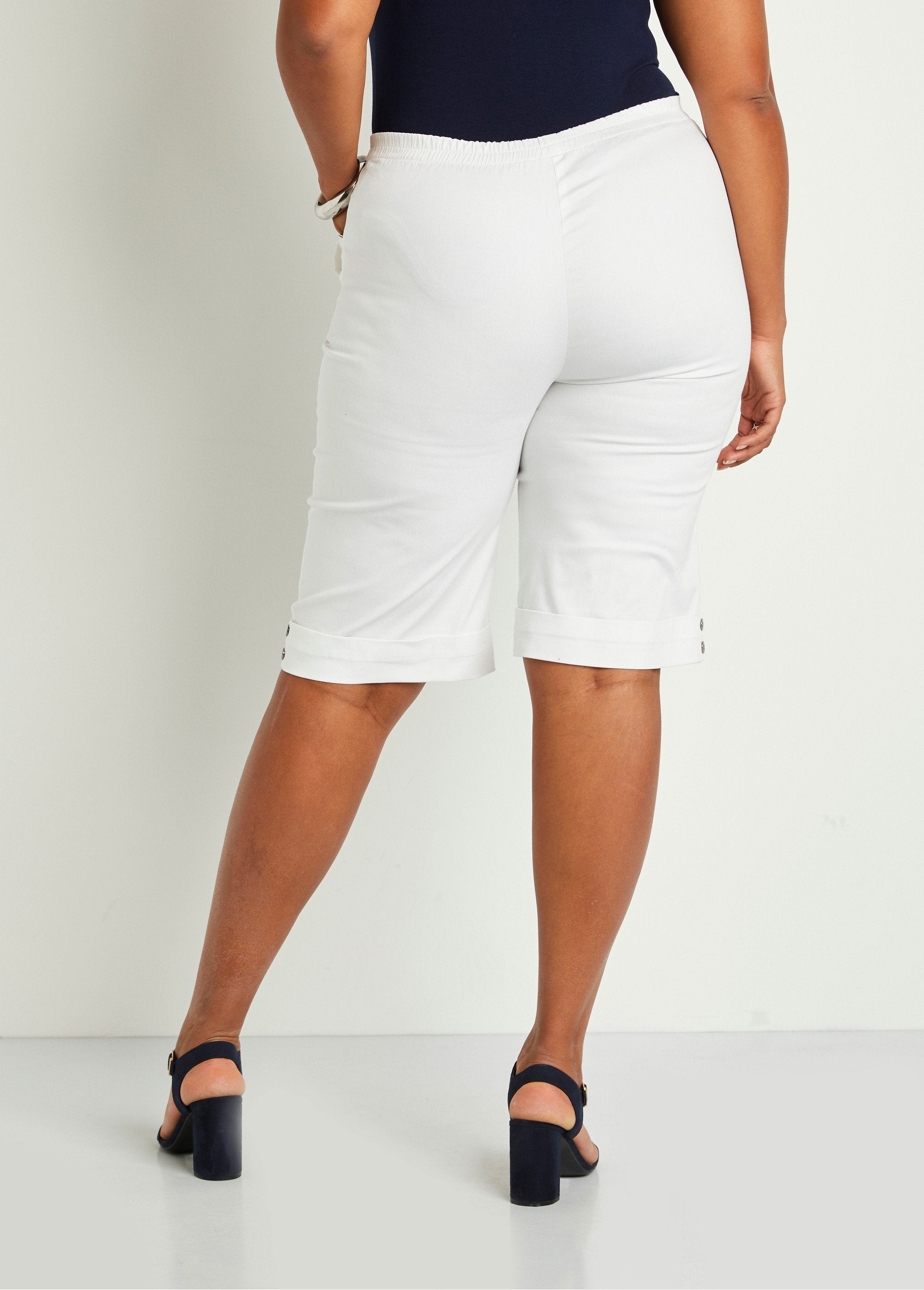 Bermuda_con_vita_semi-elastica_BIANCO_DO1_curvy