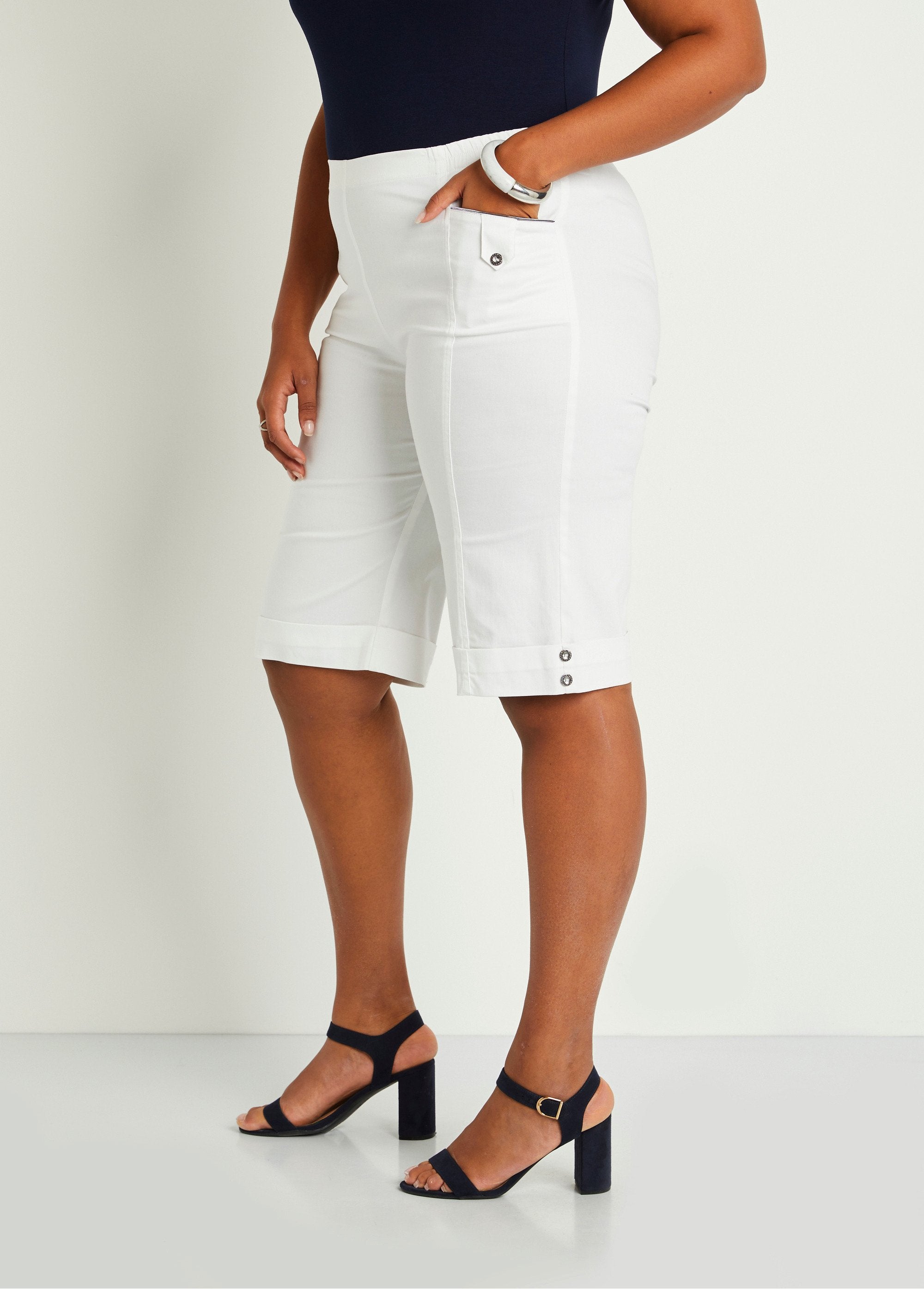 Bermuda_con_vita_semi-elastica_BIANCO_DR1_curvy