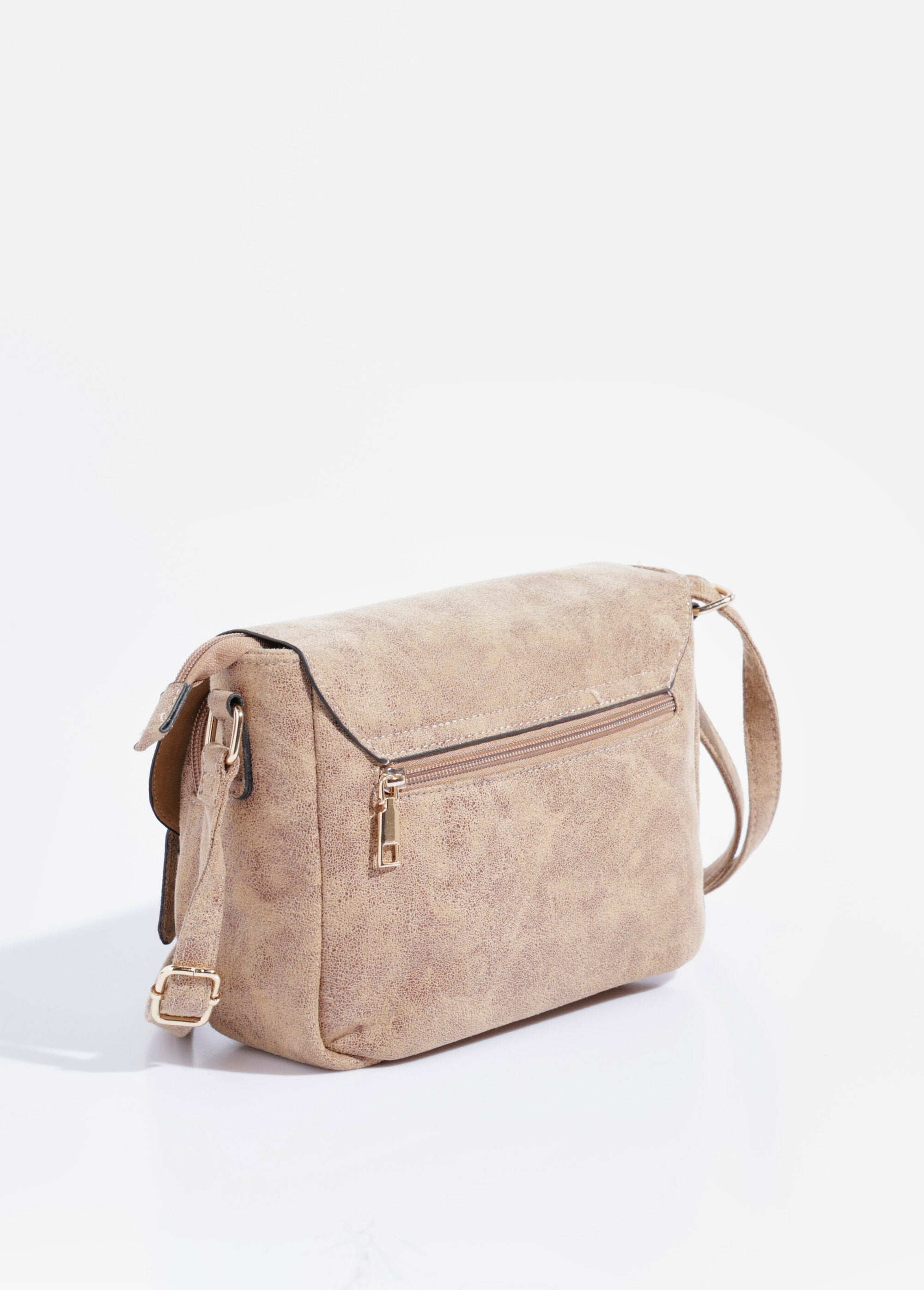Borsa_a_tracolla_iridescente_con_patta_a_2_fibbie_Beige_DO1_slim