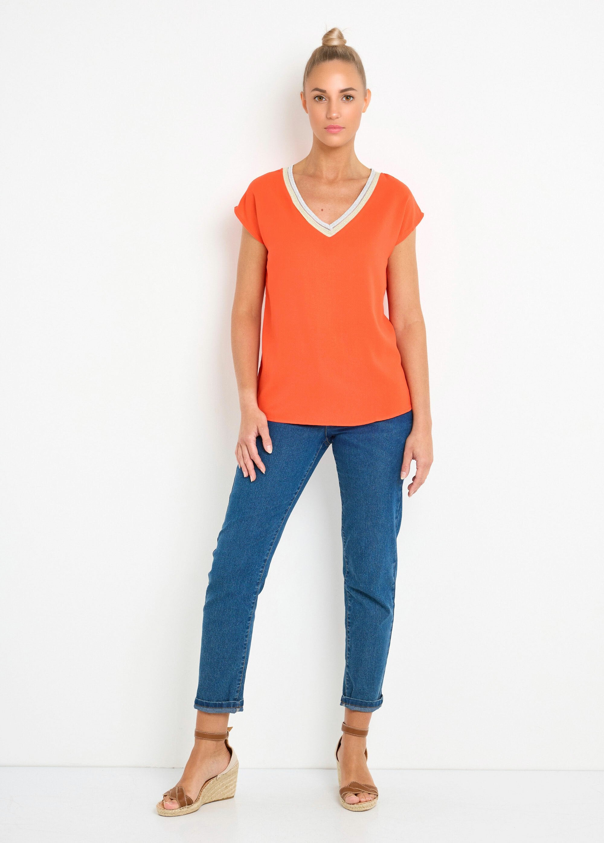 Camicetta_senza_maniche_con_scollo_a_V_e_intrecciata_Coquelicot_SF1_slim