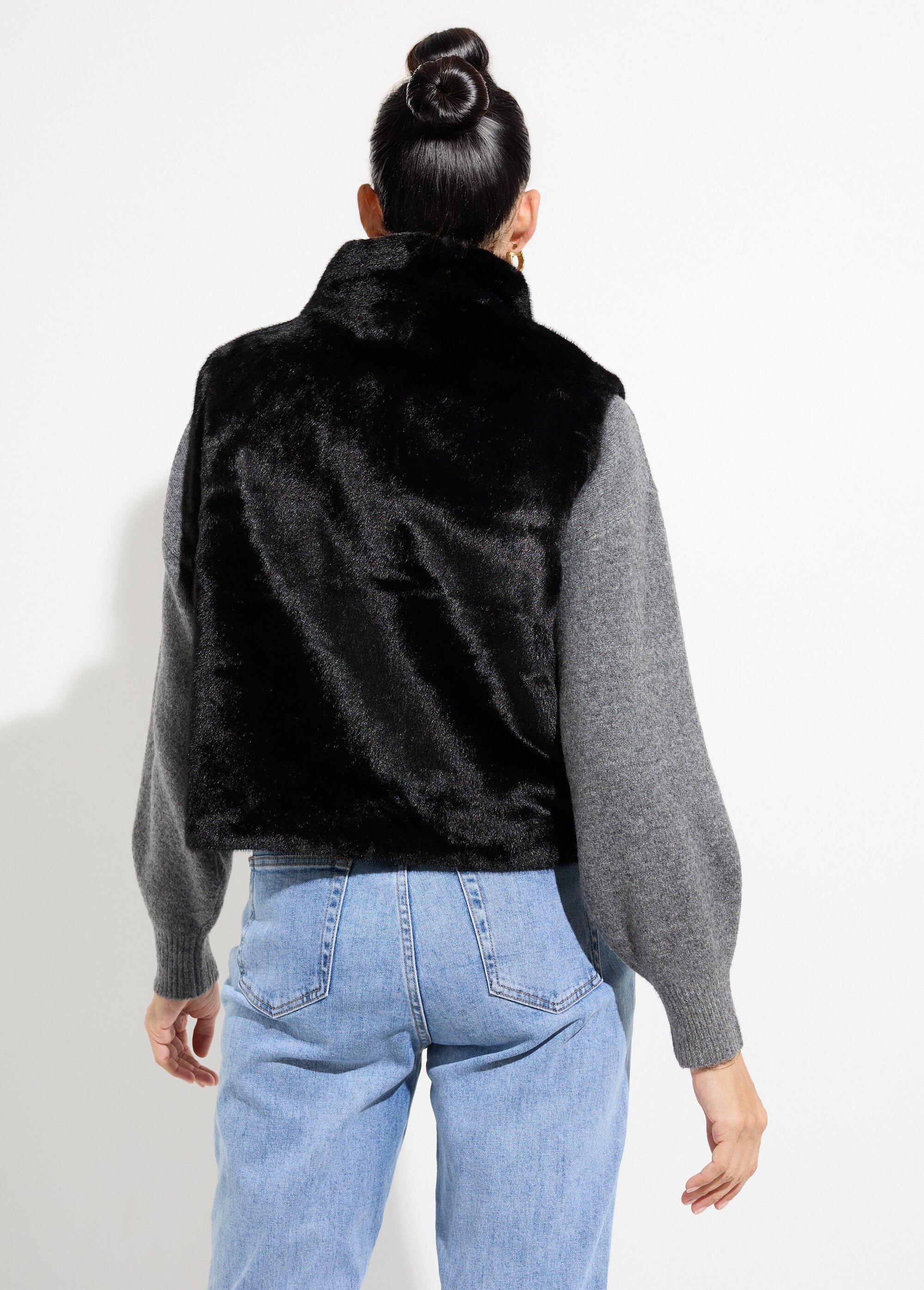 Giacca_di_pelliccia_senza_maniche_con_zip_Noir_DO1_slim