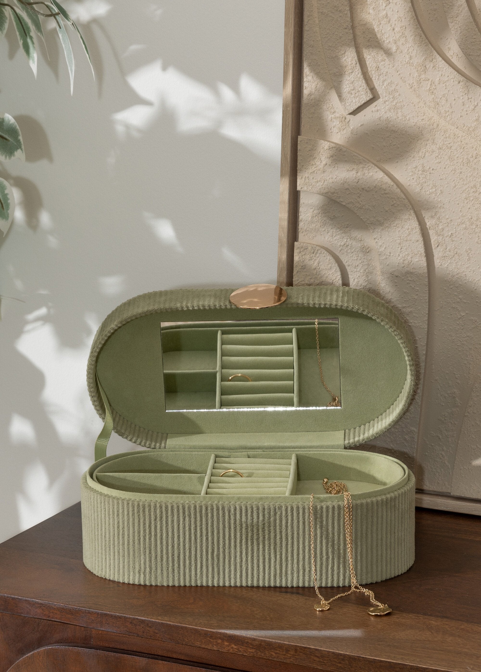 Portagioie_ovale_in_velluto_Vert_SF1_slim