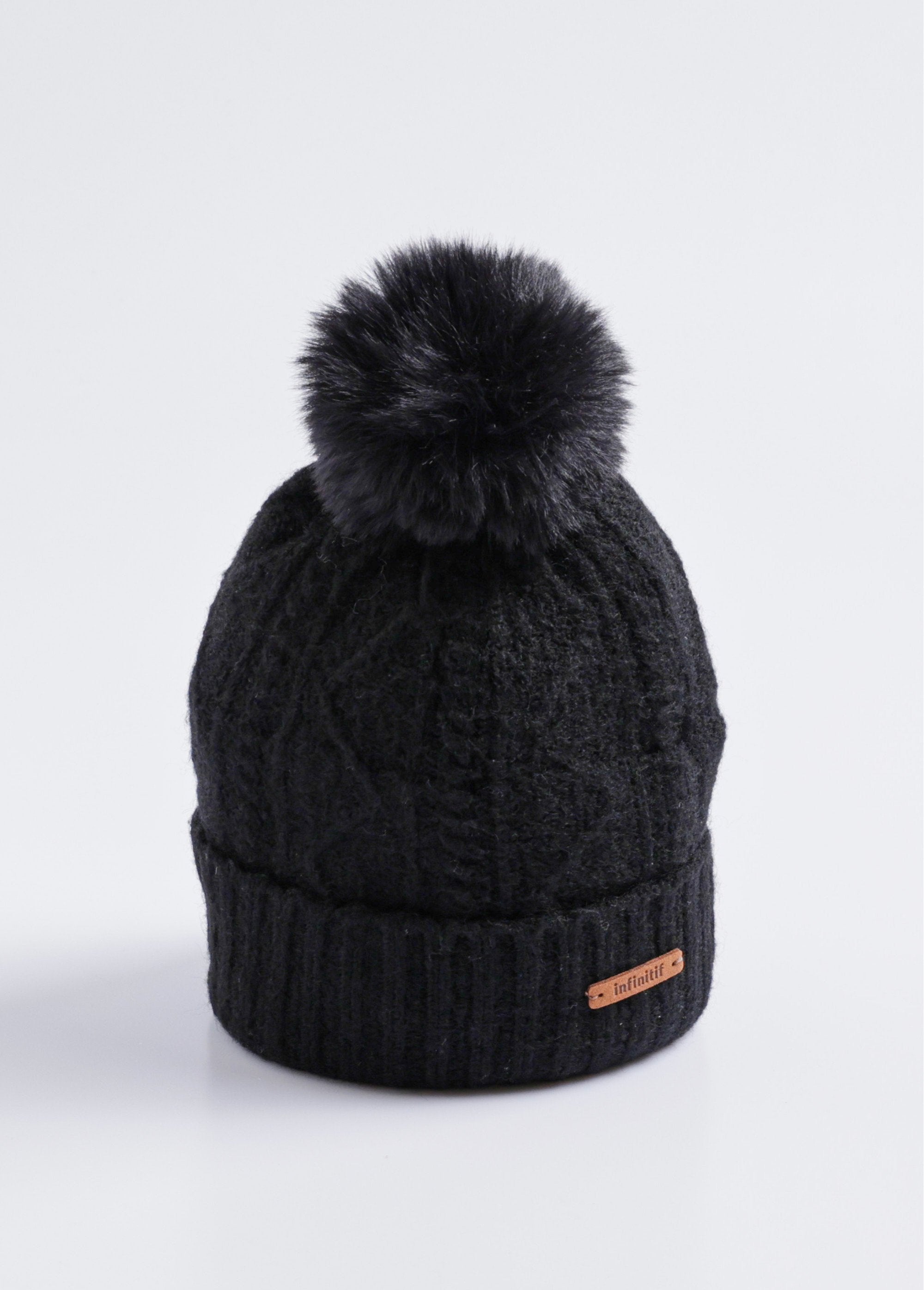 Cappello_a_coste_con_pompon,_in_lana_Noir_FA1_slim
