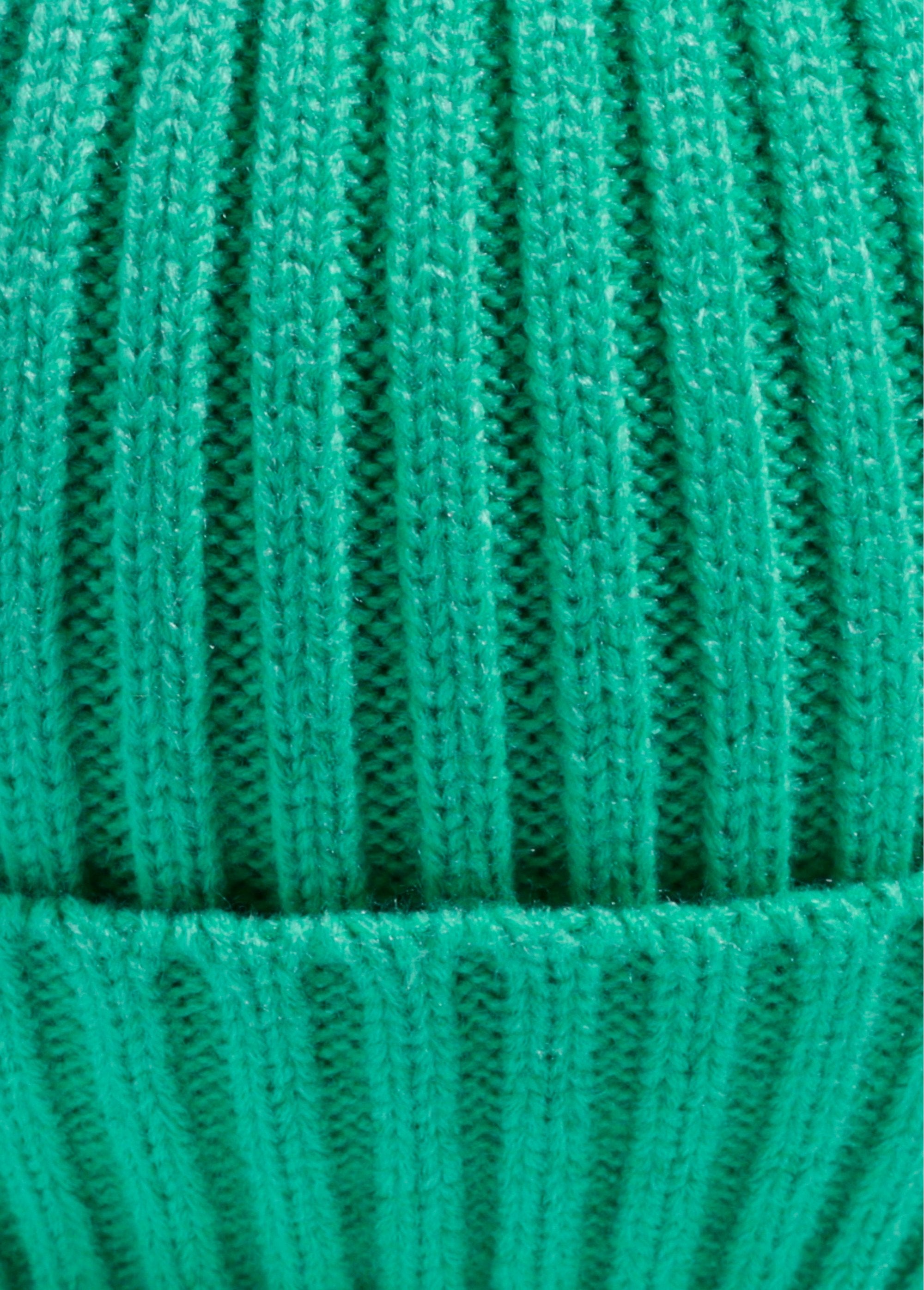 Cappello_in_maglia_con_risvolto_Vert_DE1_slim
