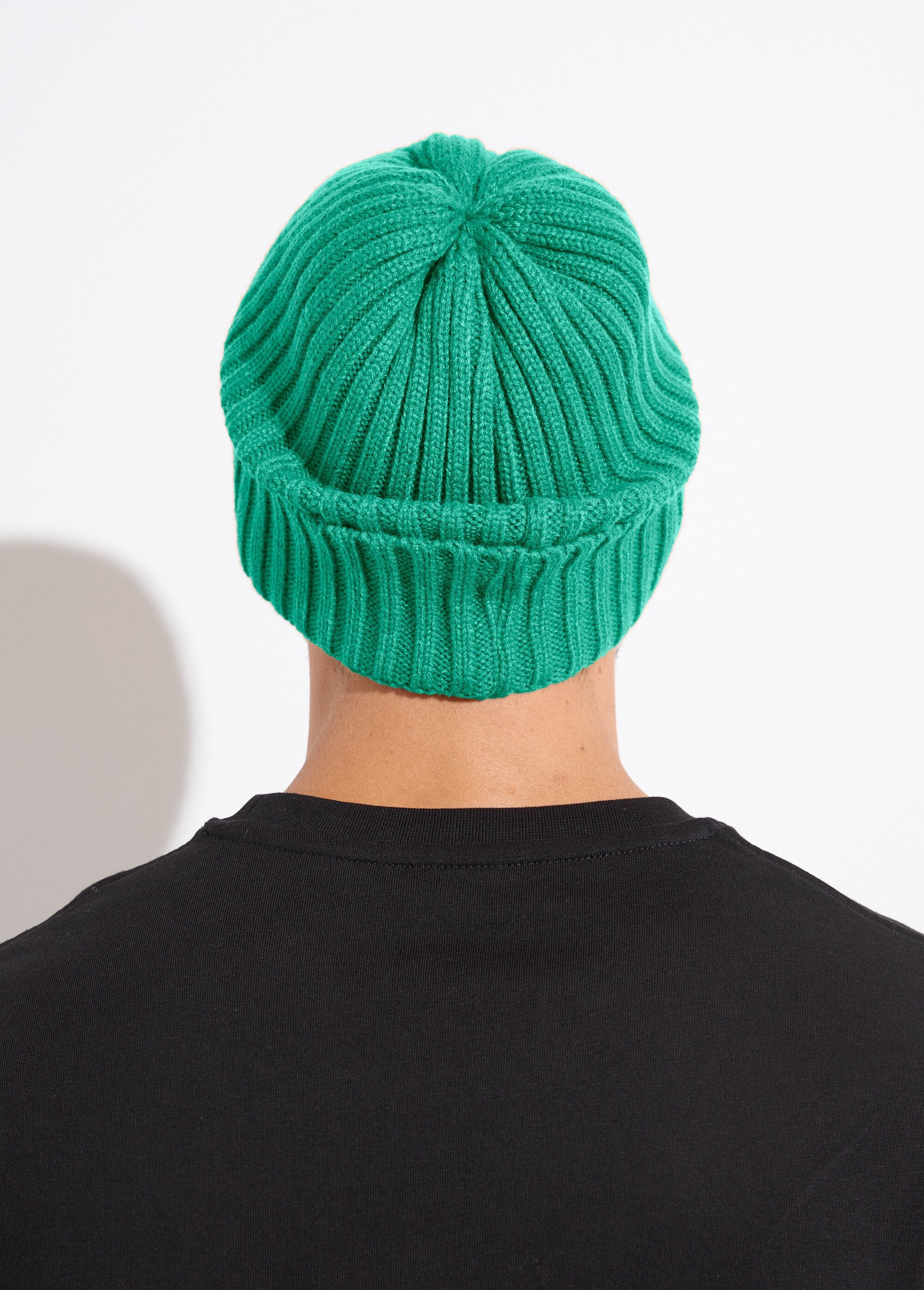 Cappello_in_maglia_con_risvolto_Vert_DO1_slim