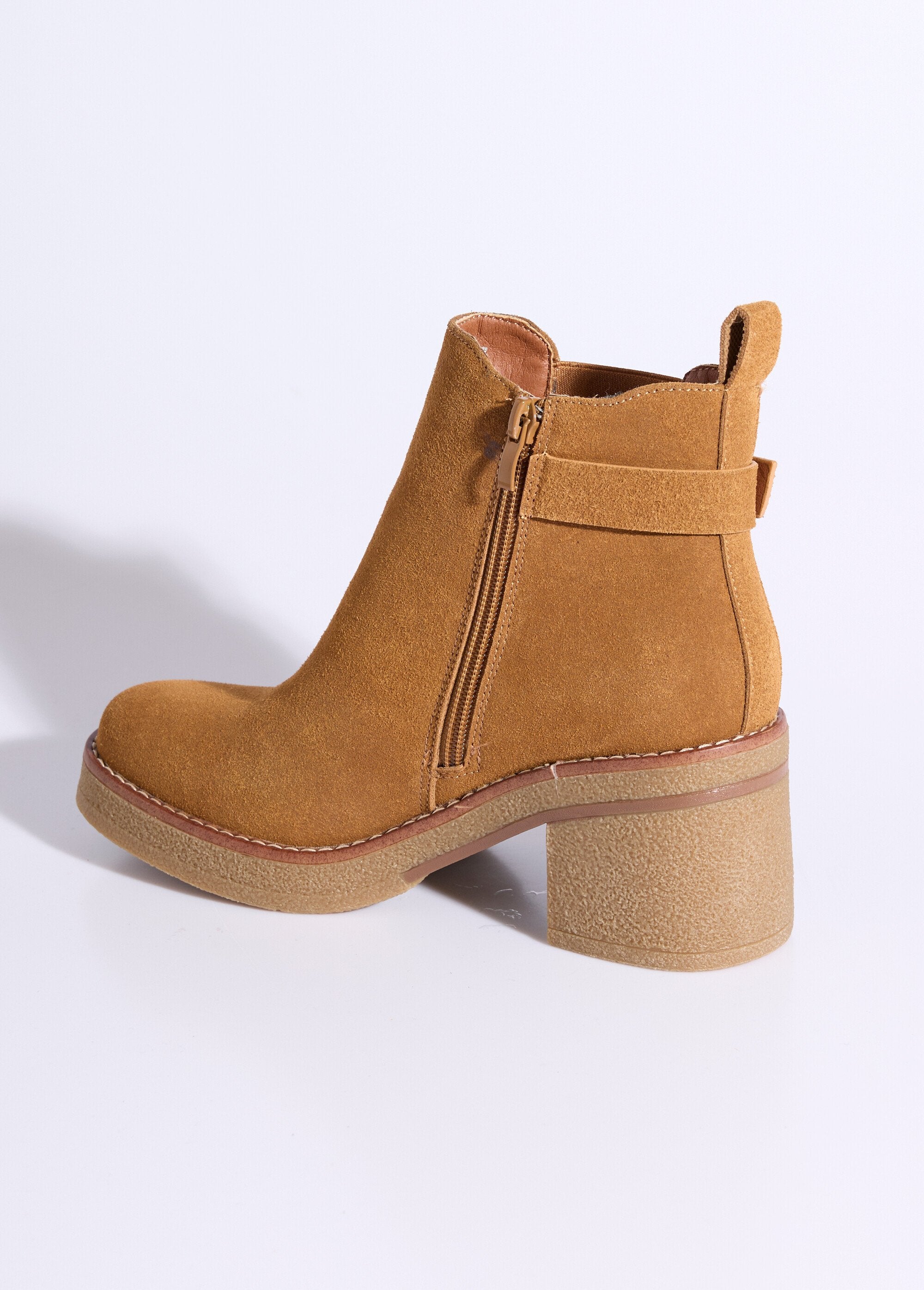 Stivali_con_tacco_alto_e_suola_in_crêpe_Camel_DO1_slim