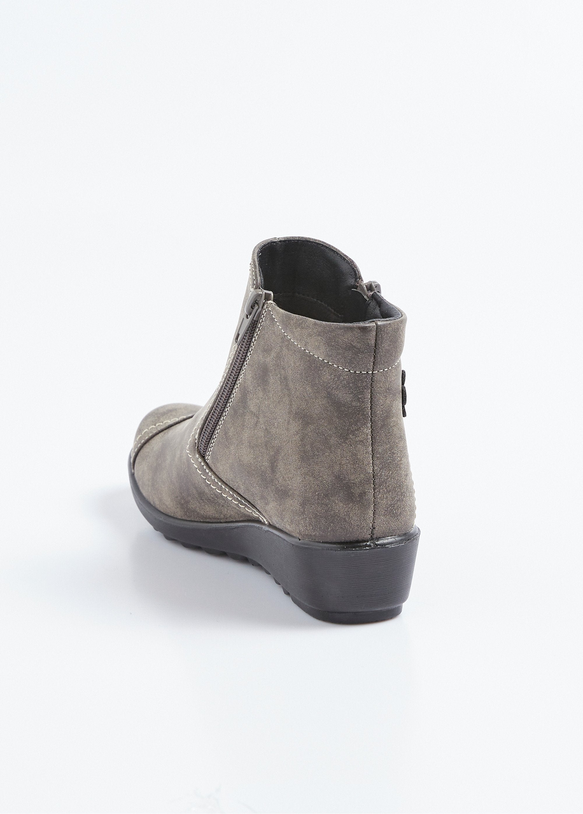Stivali_con_zeppa_a_doppia_zip_di_larghezza_confortevole_Taupe_DO1_slim