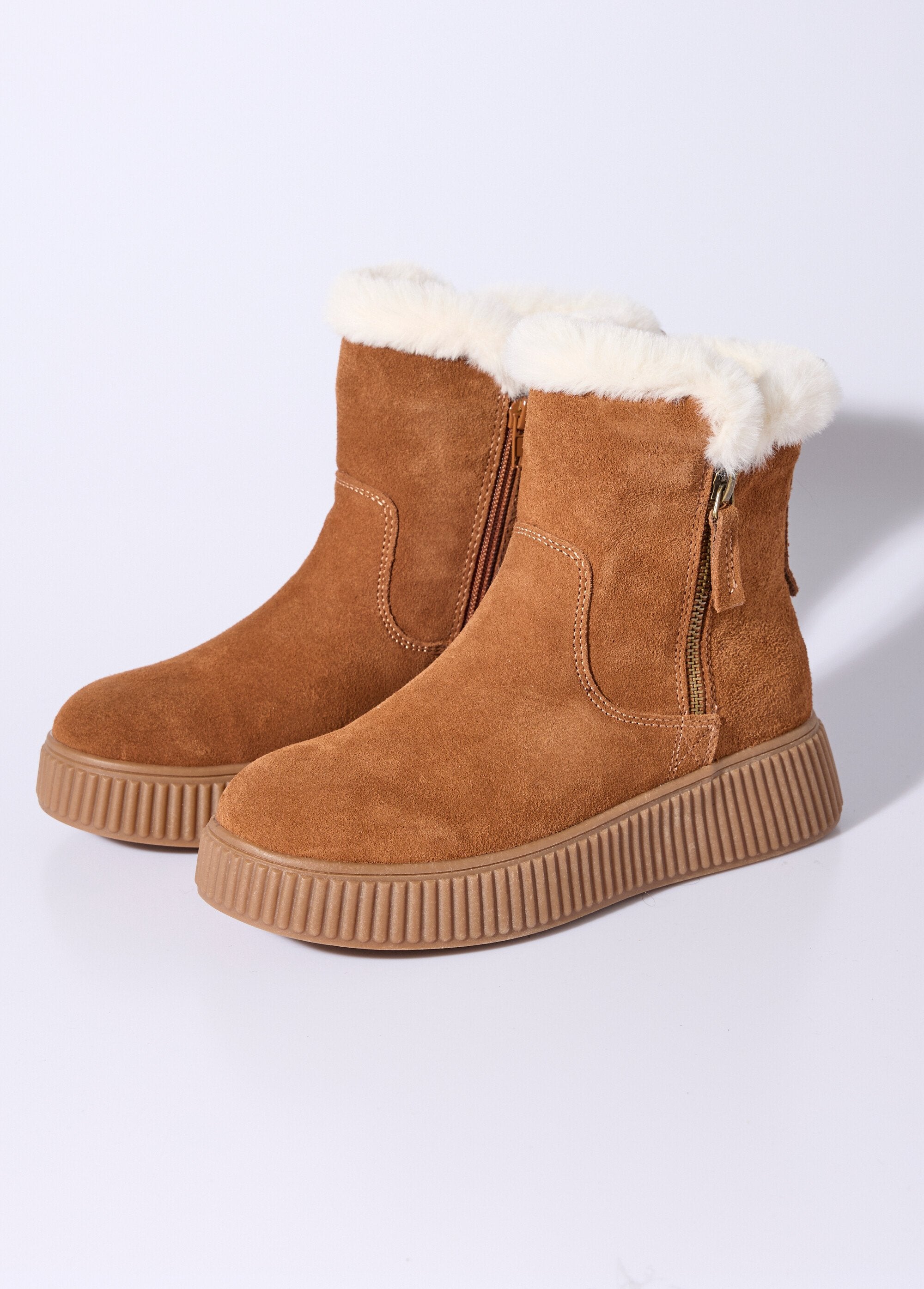 Stivali_in_pelle_foderati,_suola_spessa_Camel_DE1_slim
