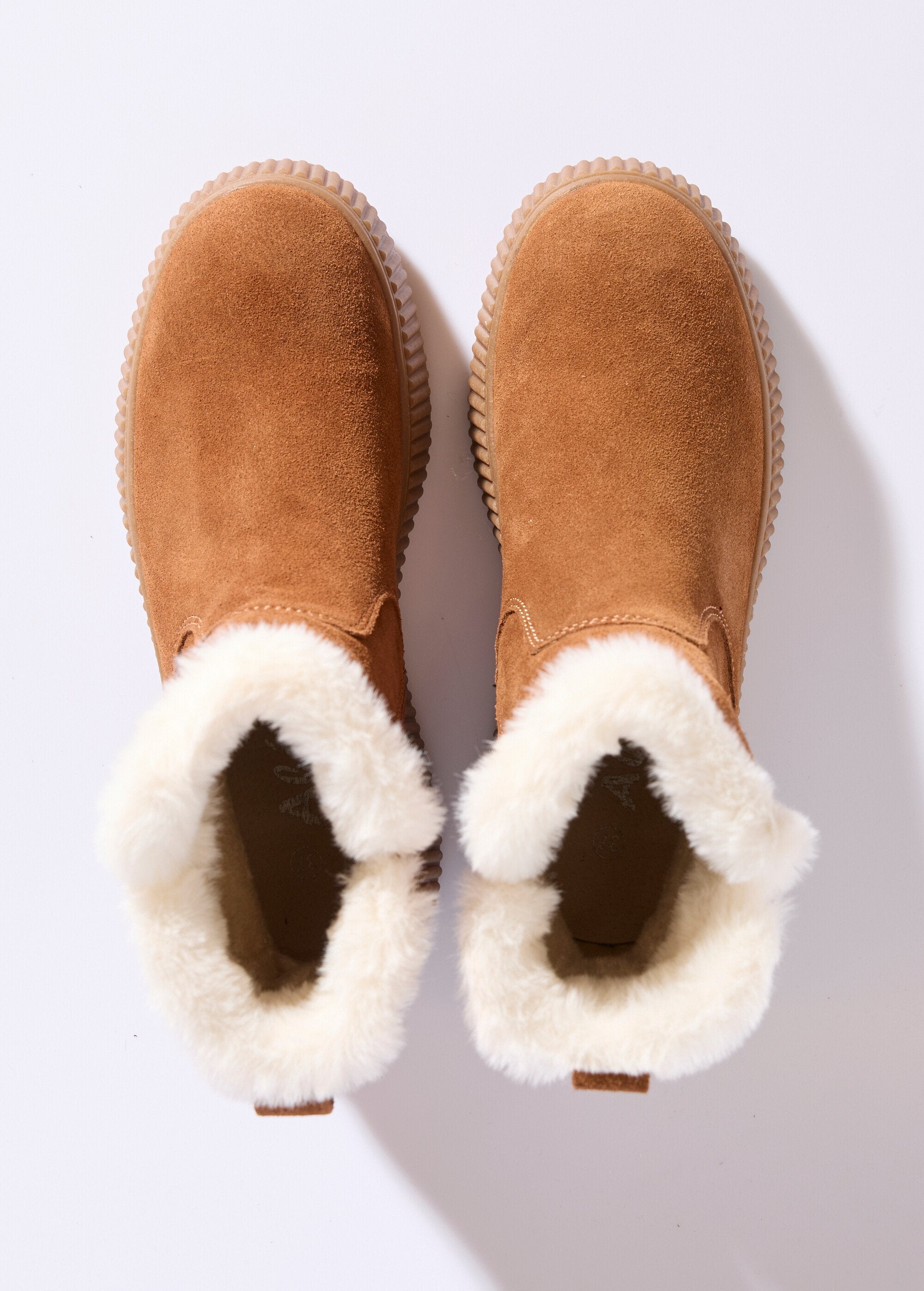 Stivali_in_pelle_foderati,_suola_spessa_Camel_OV1_slim