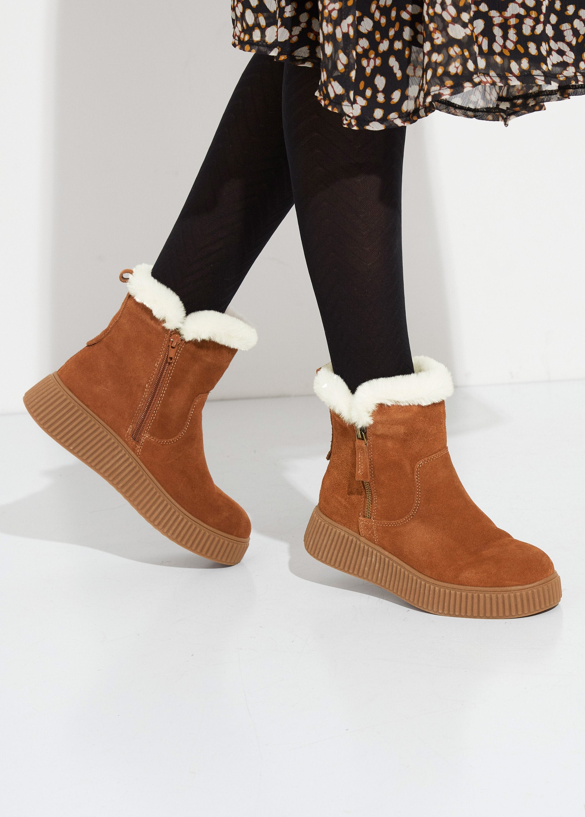 Stivali_in_pelle_foderati,_suola_spessa_Camel_SF1_slim
