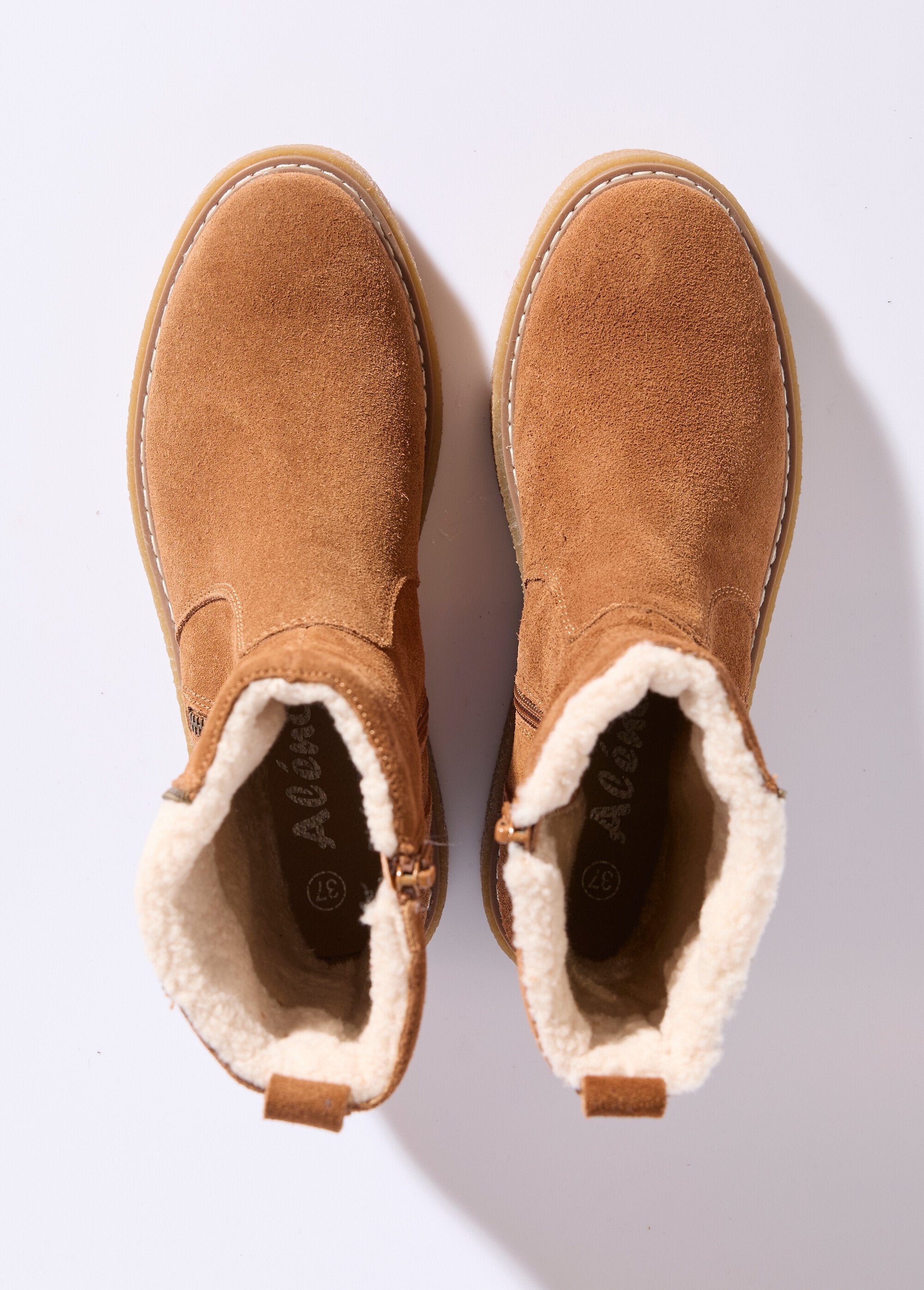 Stivaletti_in_pelle,_dettaglio_in_pelliccia_Camel_OV1_slim