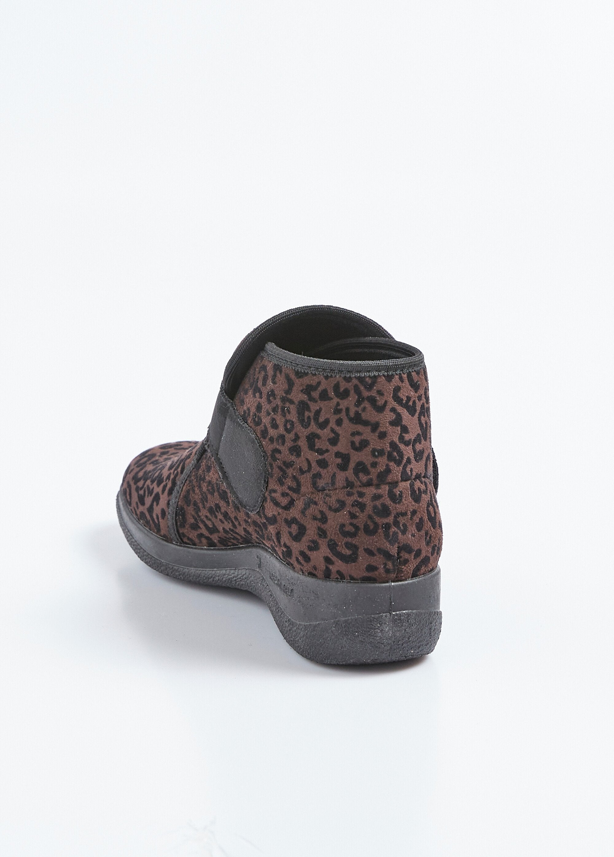 Stivali_leopardati_o_a_tinta_unita_di_larghezza_confortevole_Marron_DO1_slim