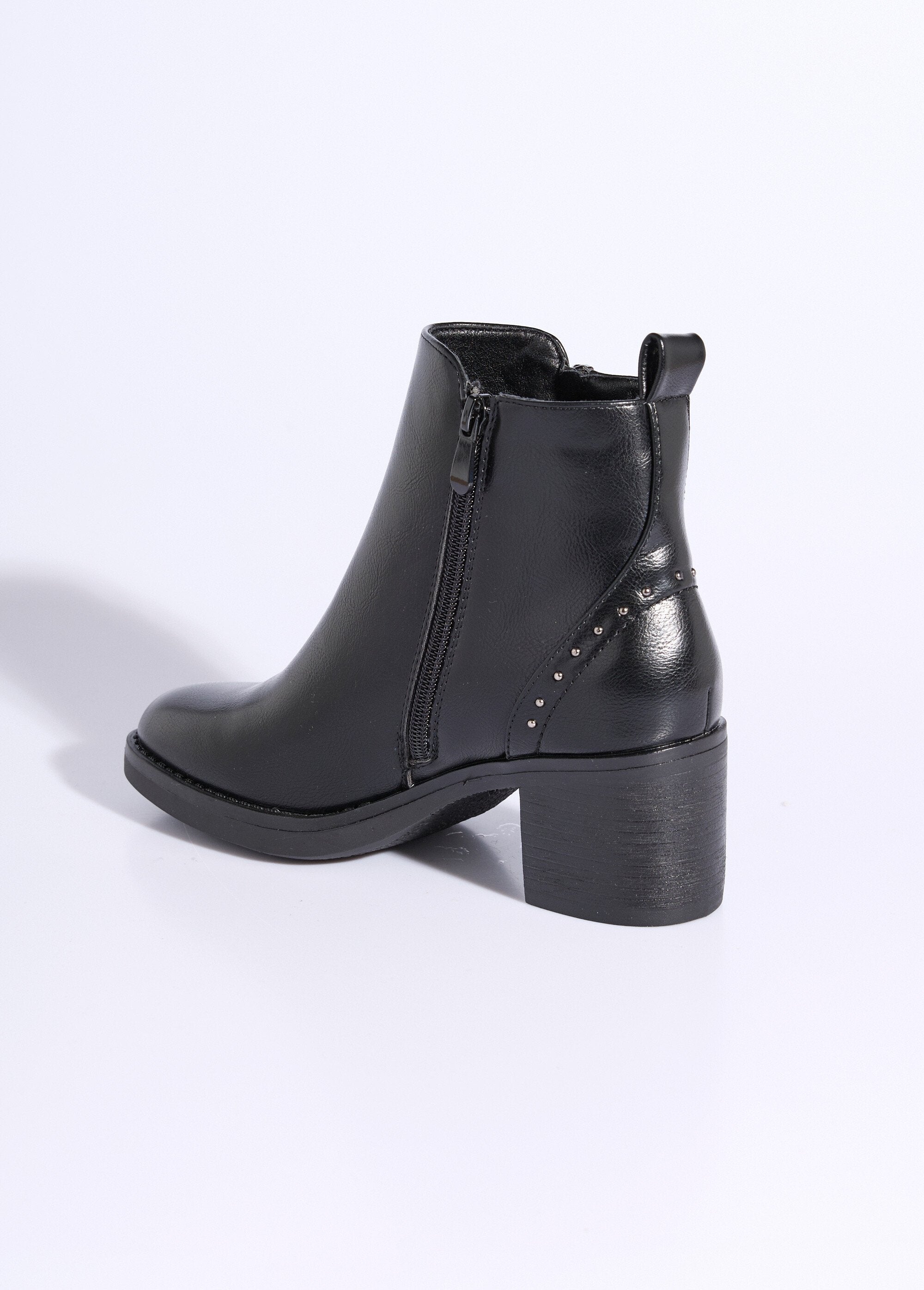 Stivali_con_zip_e_tacco_con_borchie_Noir_DO1_slim
