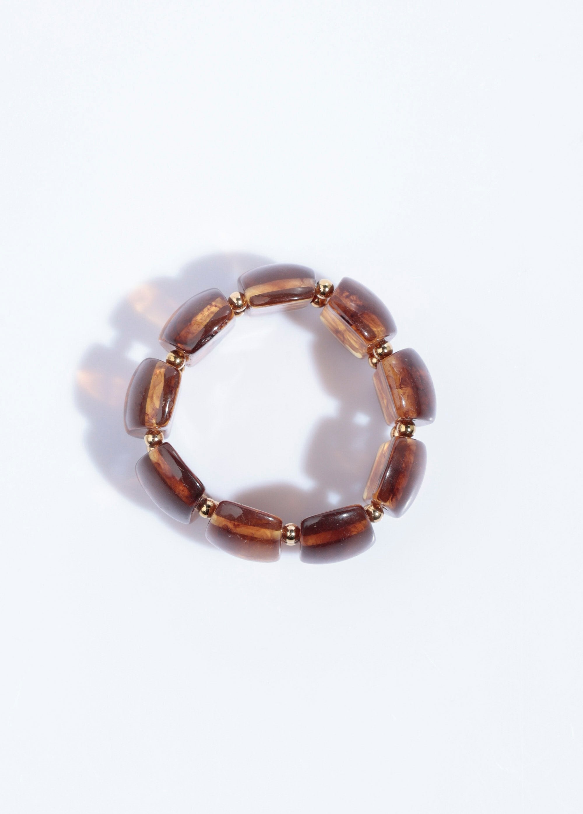 Bracciale_elastico_con_perle_dall'aspetto_naturale_Ambre_OV1_slim