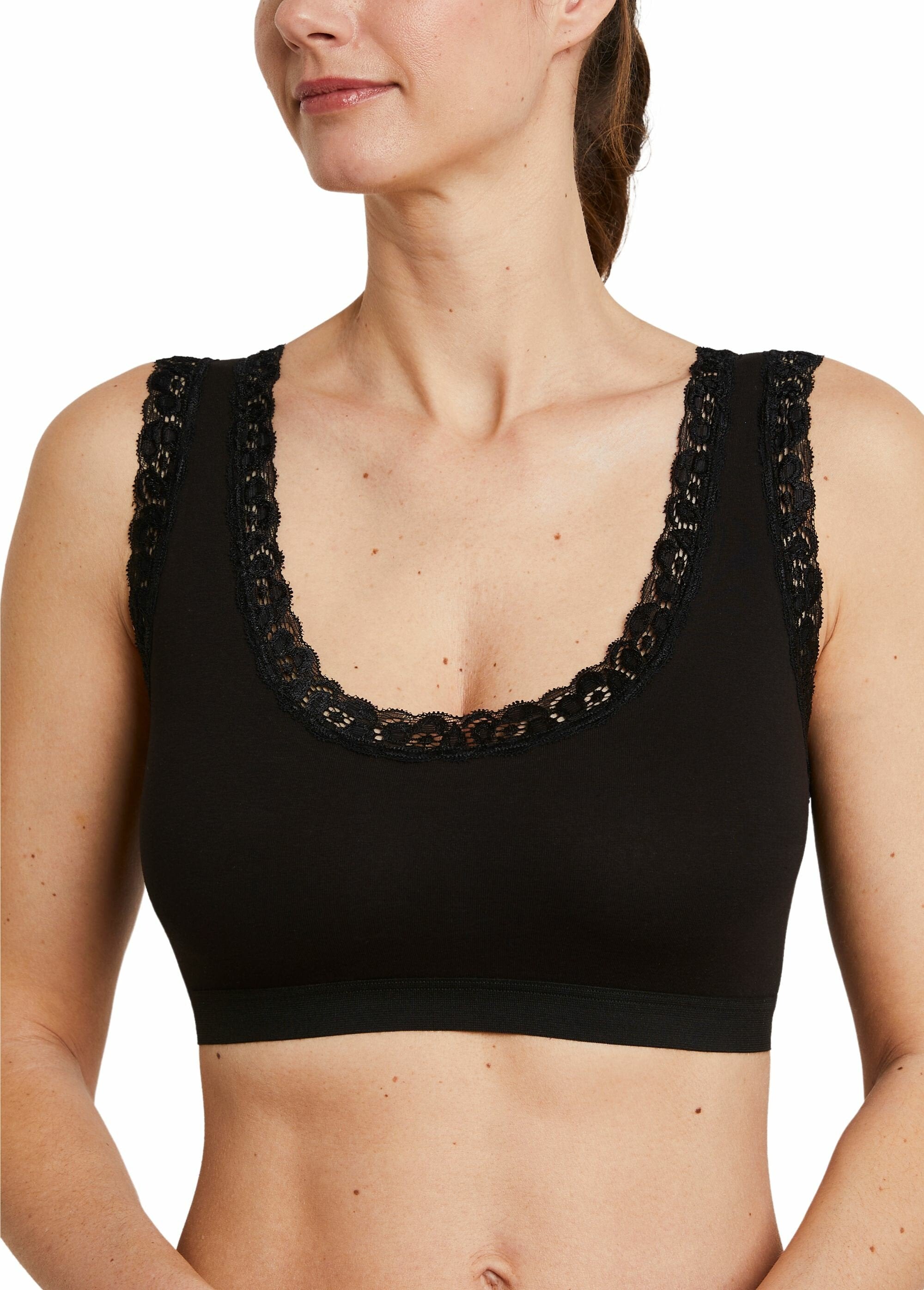 Reggiseno_in_pizzo_morbido_NERO_FA1_slim