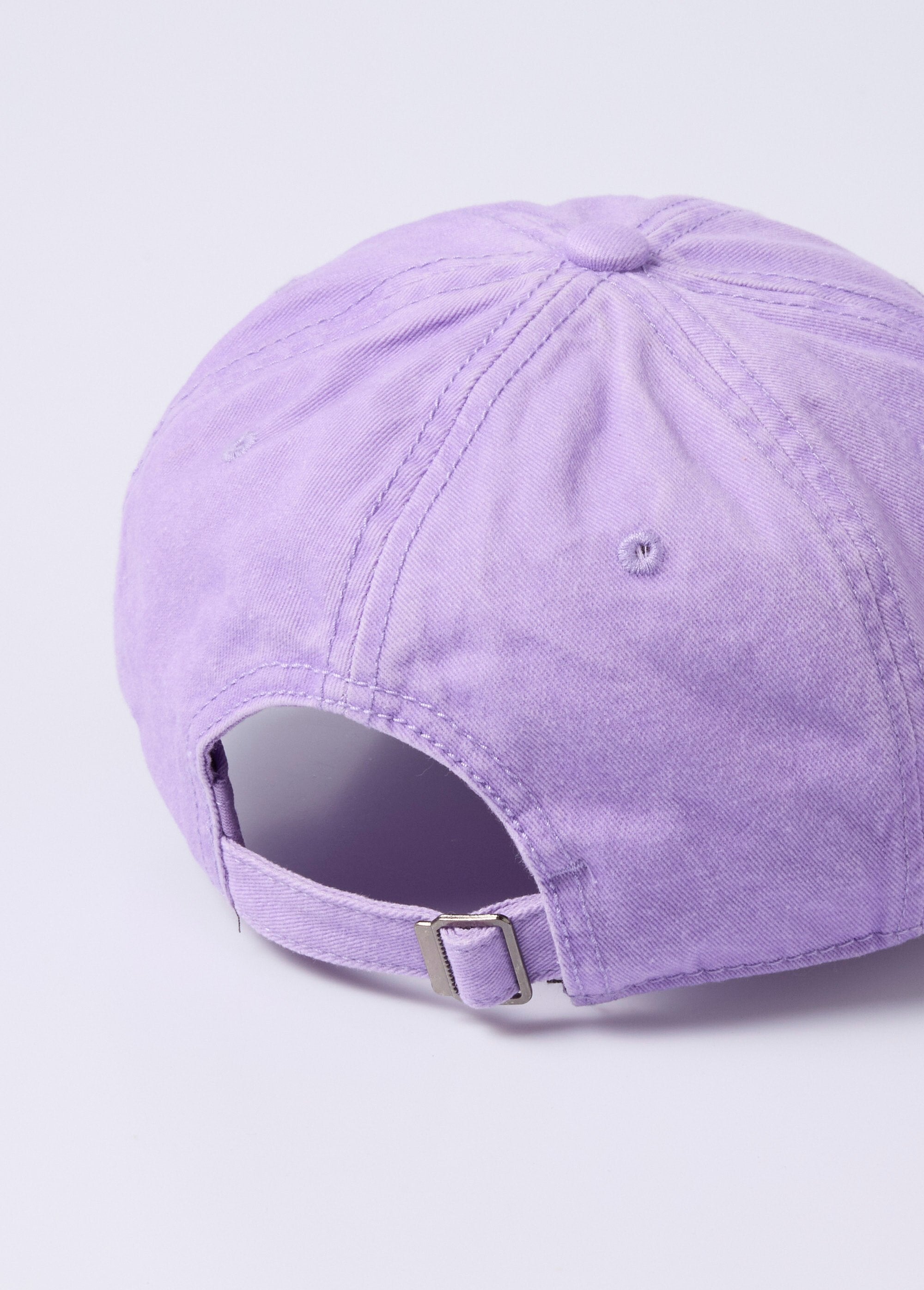 Cappello_in_tela_colorata_effetto_usurato_Parme_DO1_slim