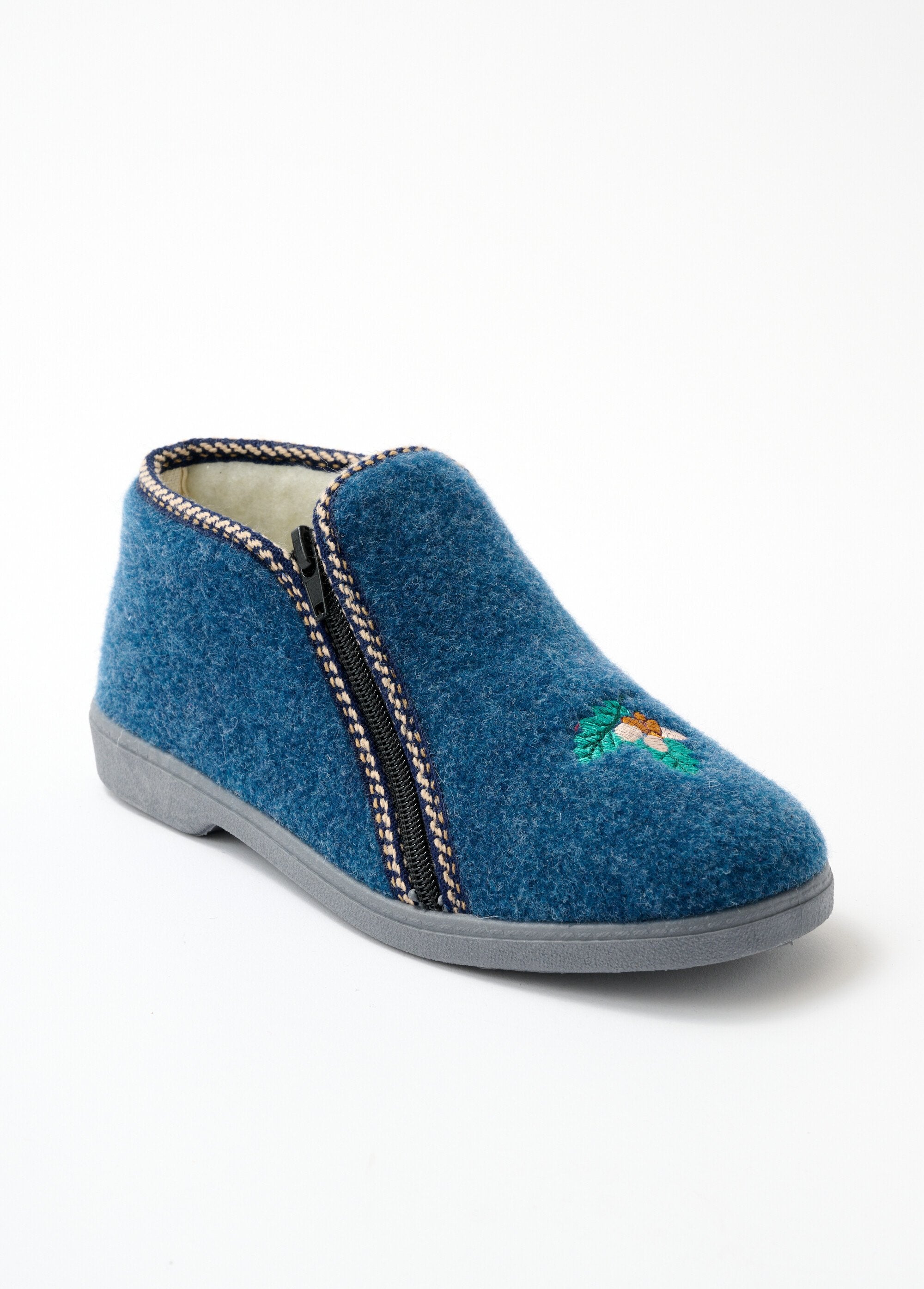 Pantofole_ricamate_di_ampia_larghezza_Blue_jeans_FA1_slim