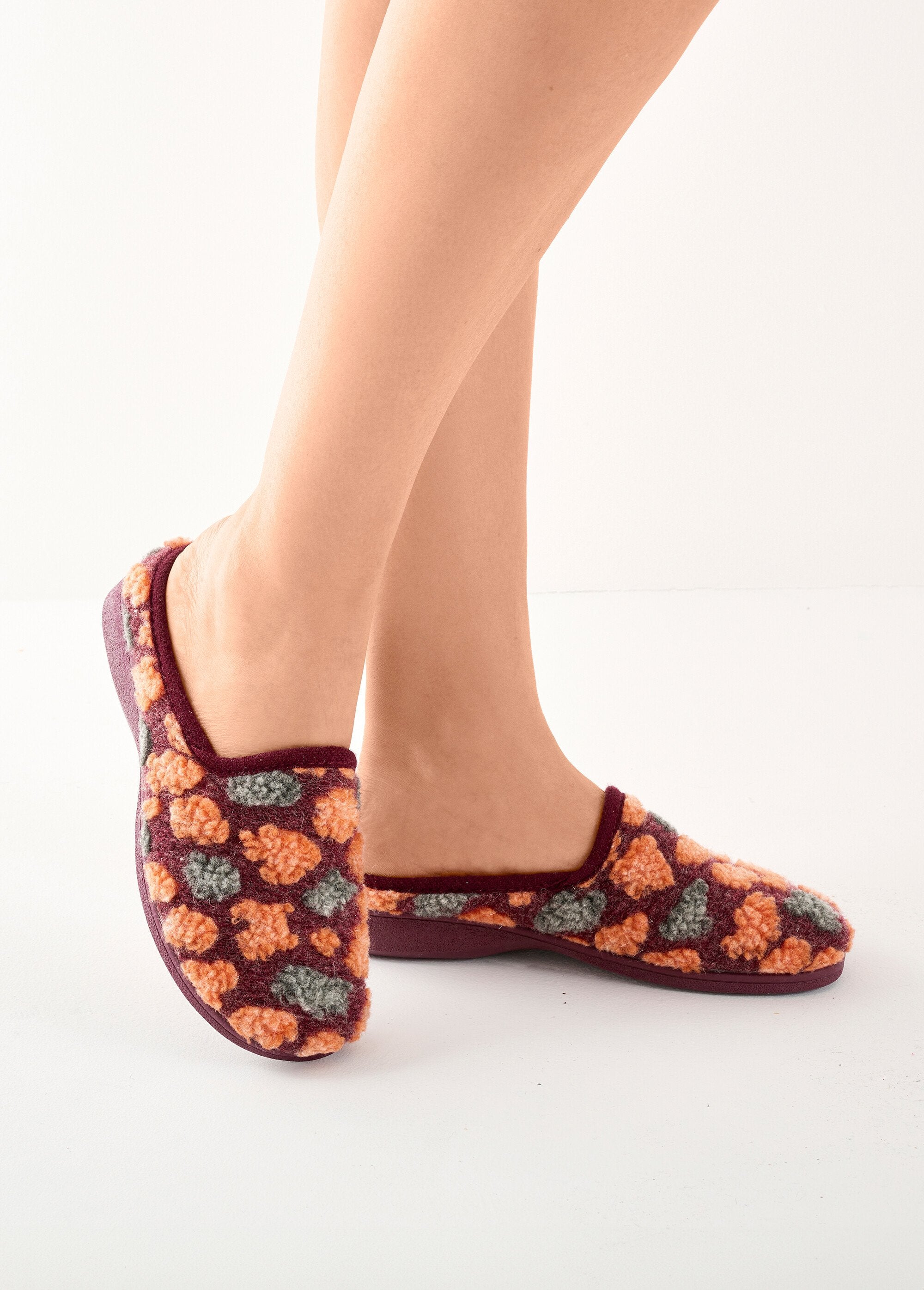 Pantofola_a_mulo_di_larghezza_confortevole_Bordeaux_SF1_slim