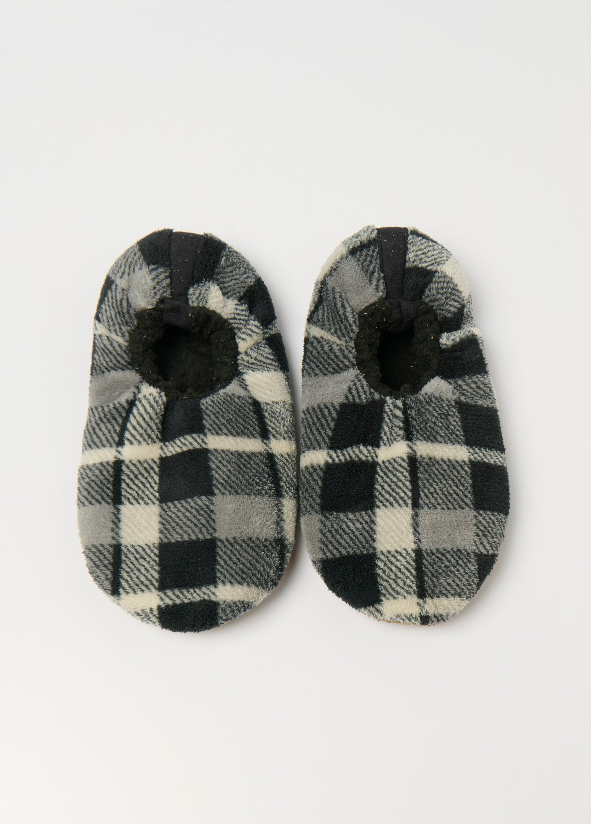 Chaussons_fourrés_chauds_antidérapants_Carreaux_gris_FA1_slim