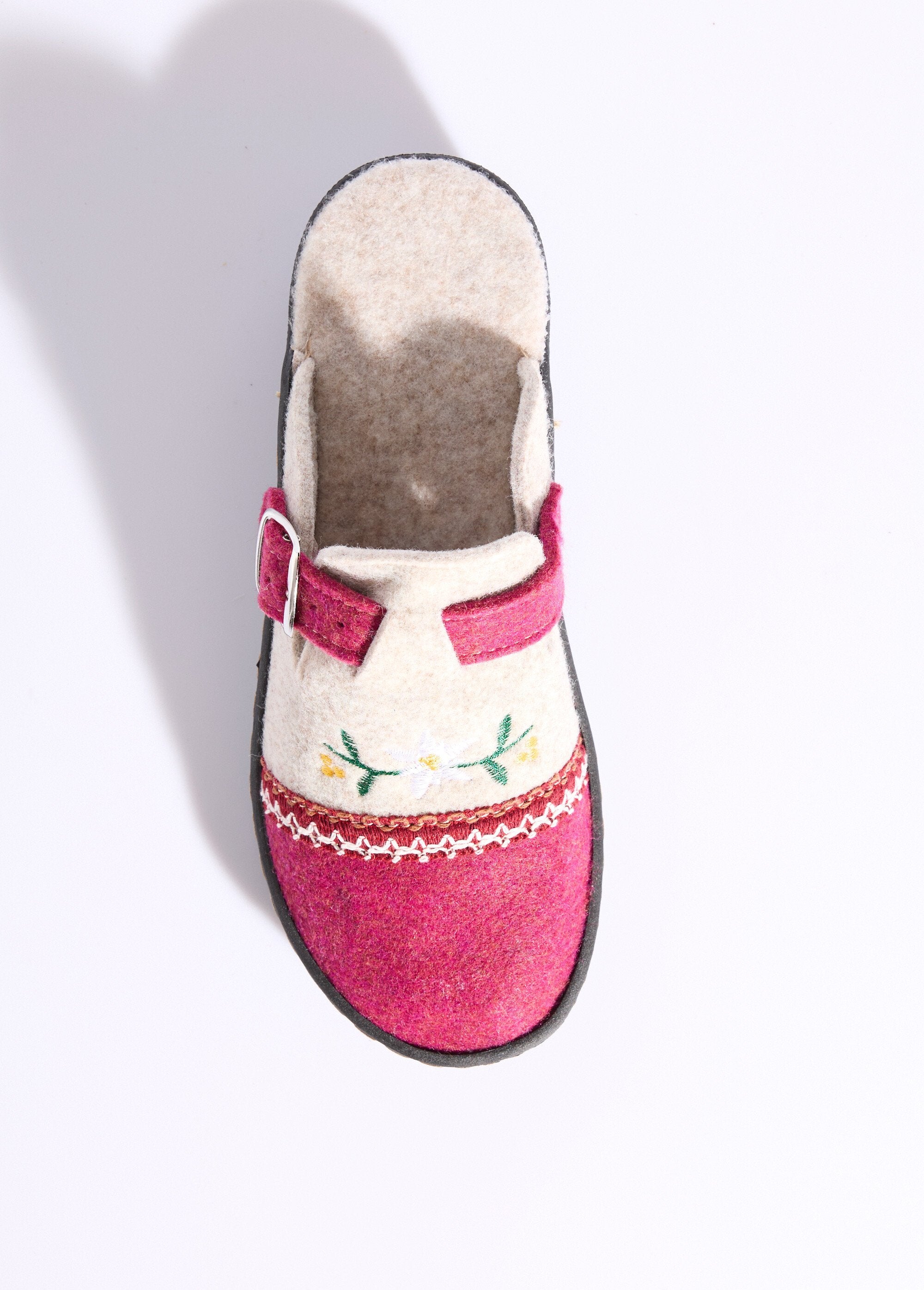 Zoccolo_ricamato_di_larghezza_comfort_Beige_e_bordeaux_OV1_slim