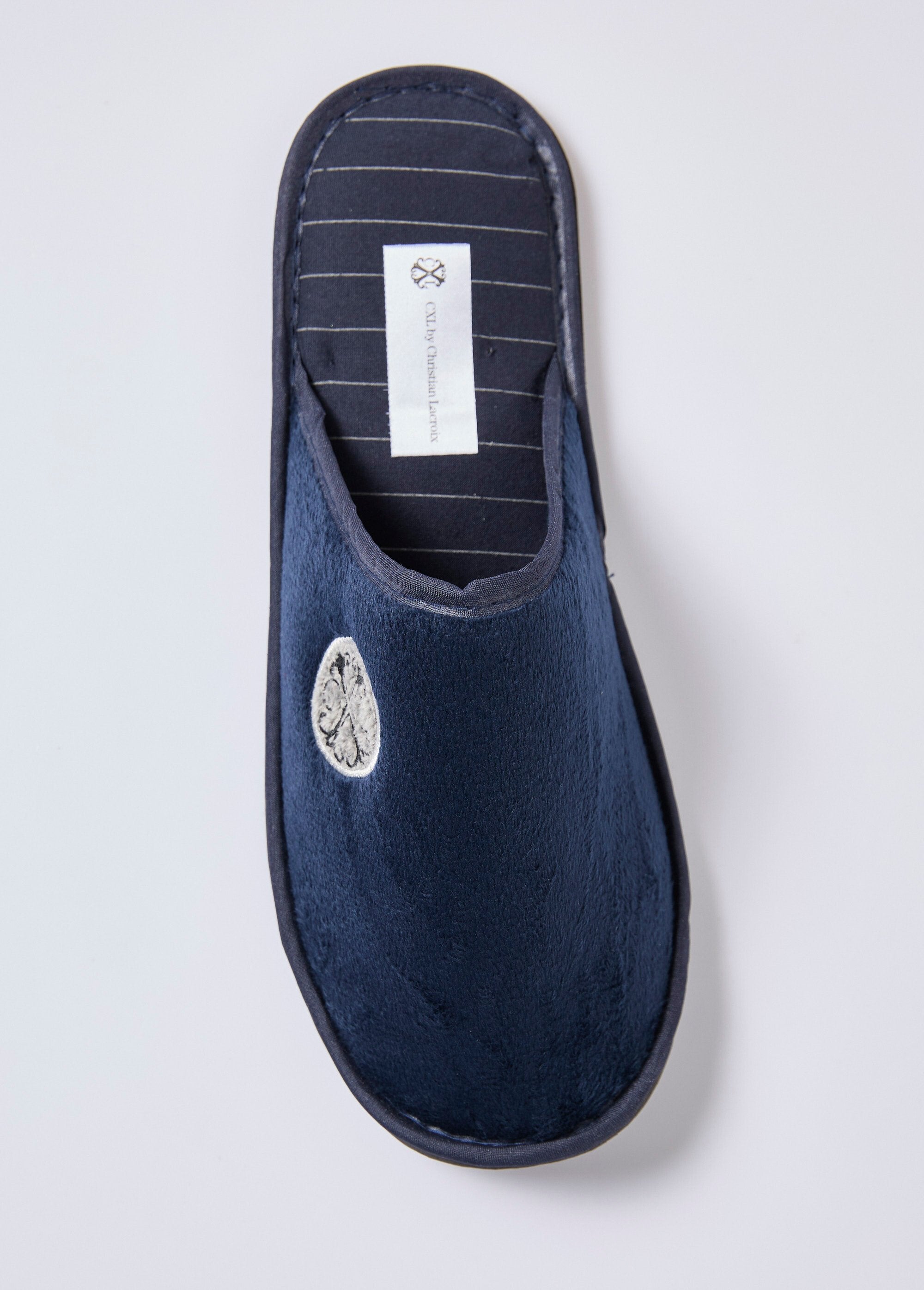Chaussons_mules_logo_brodé_Bleu_OV1_slim