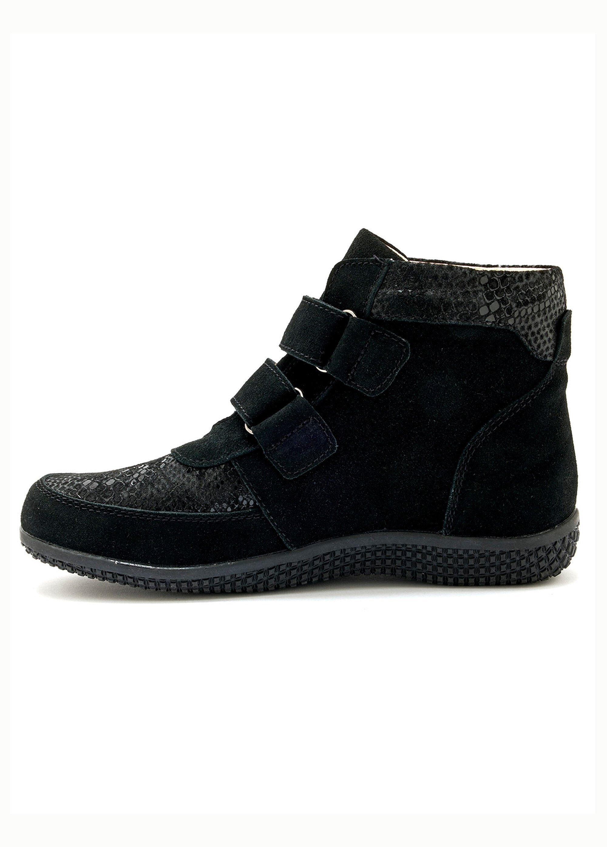 Scarpe_da_ginnastica_alte_in_pelle_Noir_GA1_slim