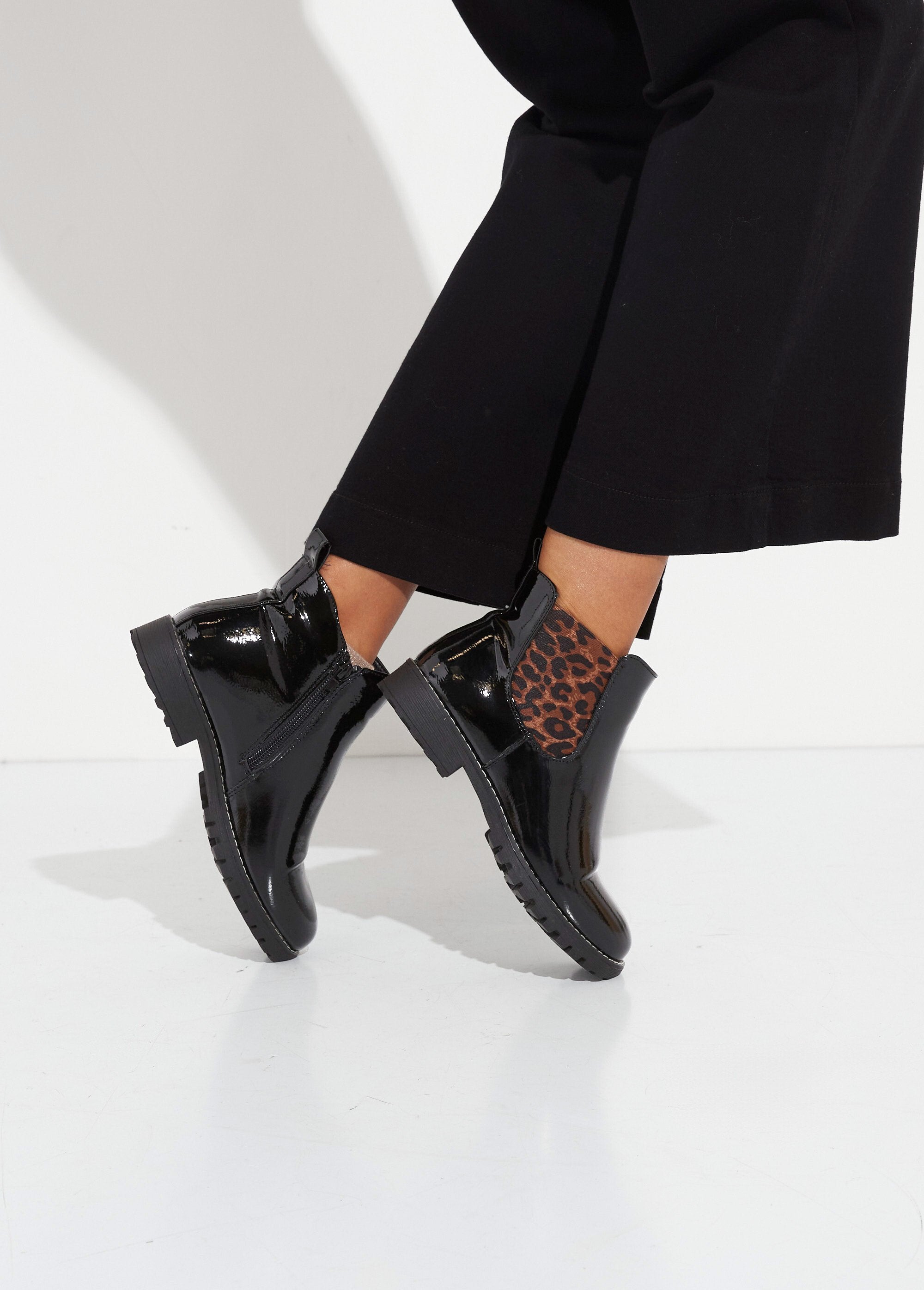 Stivali_leopardati_elastici_in_vernice_Noir_et_leopard_SF1_slim