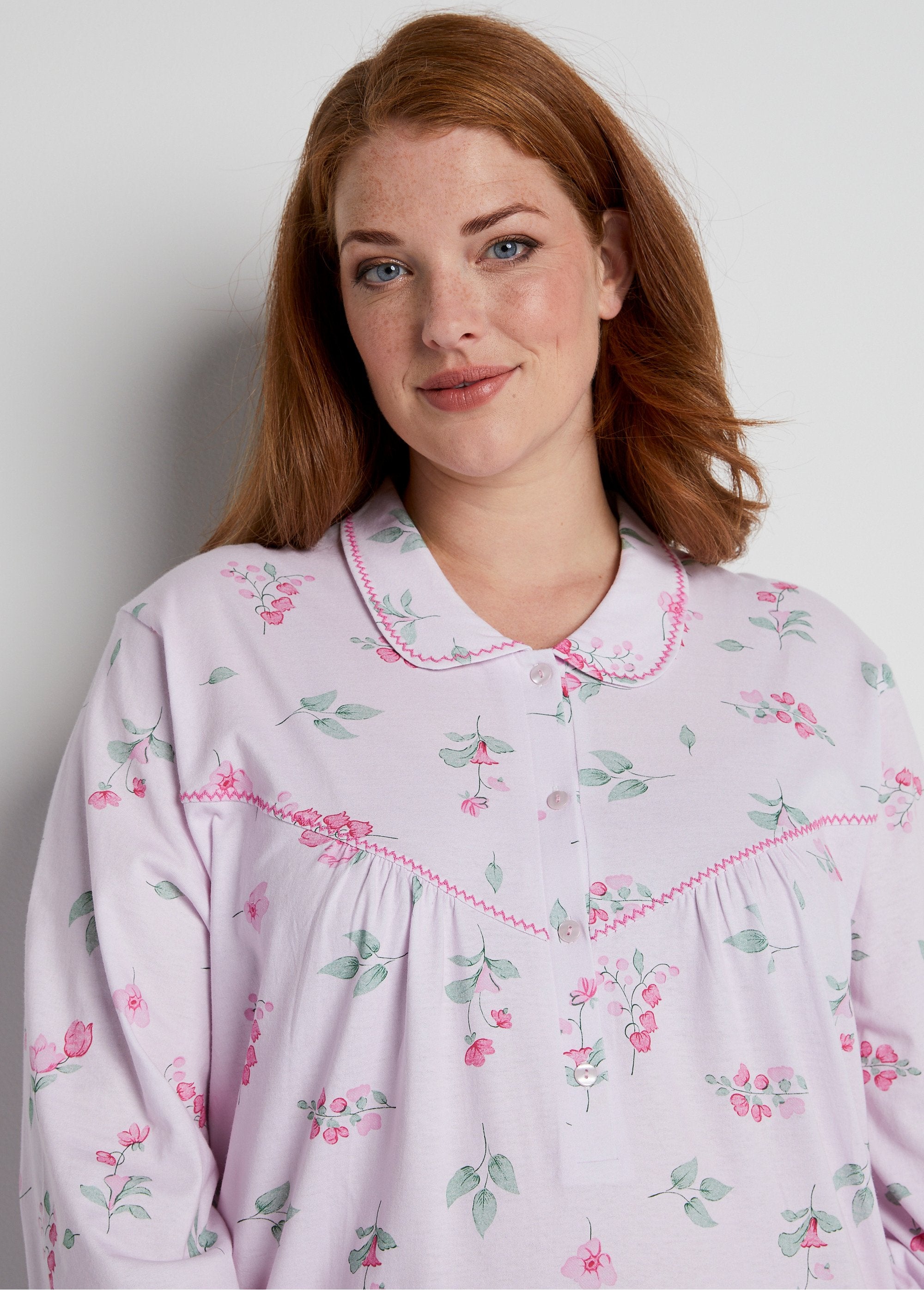 Camicia_da_notte_lunga_in_cotone_stampato_ROSA_DE1_curvy