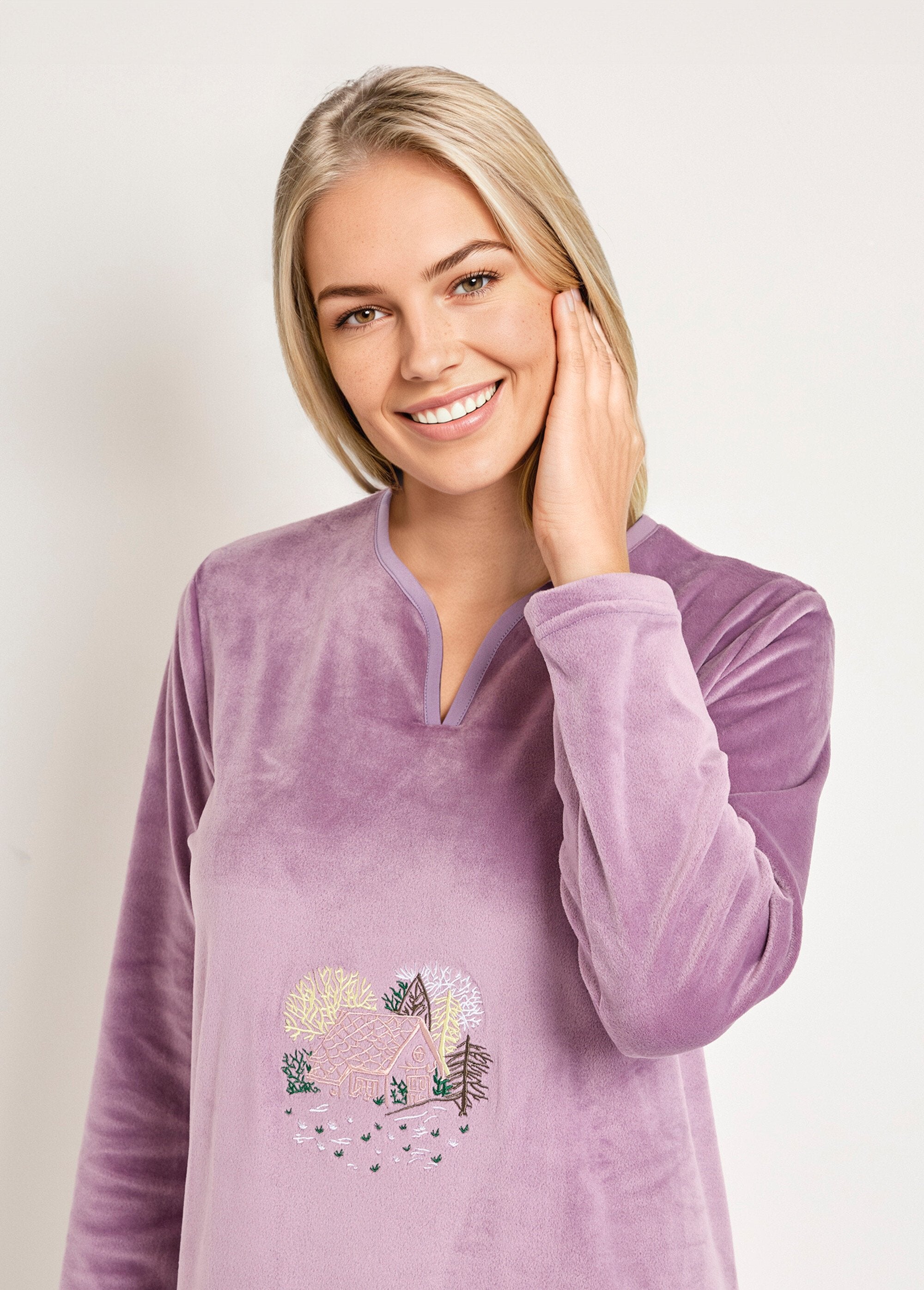 Camicia_da_notte_in_pile_ricamata_di_media_lunghezza_Violine_DE1_slim