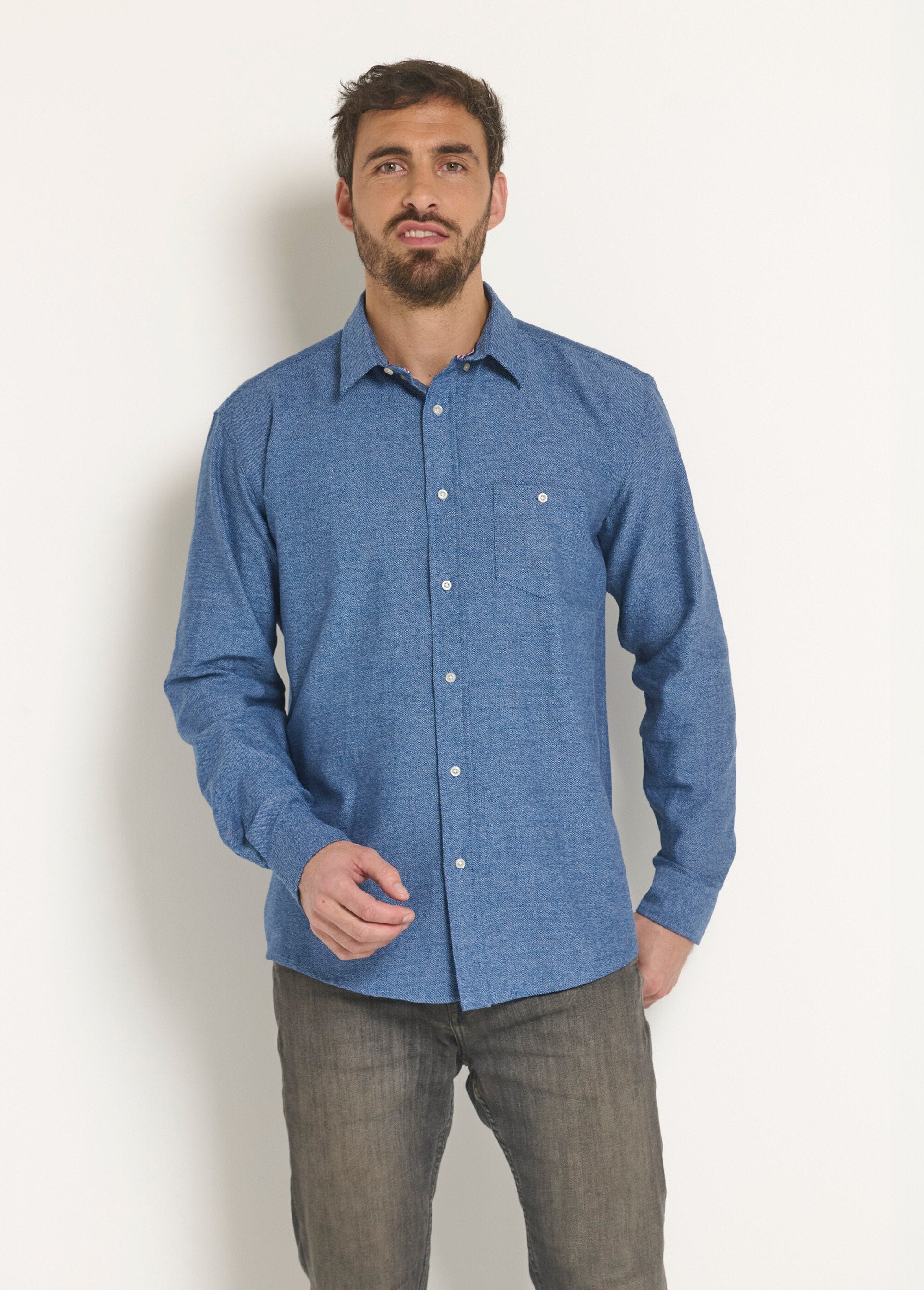 Camicia_a_maniche_lunghe_con_taschino_abbottonato_Bleu_FA1_slim