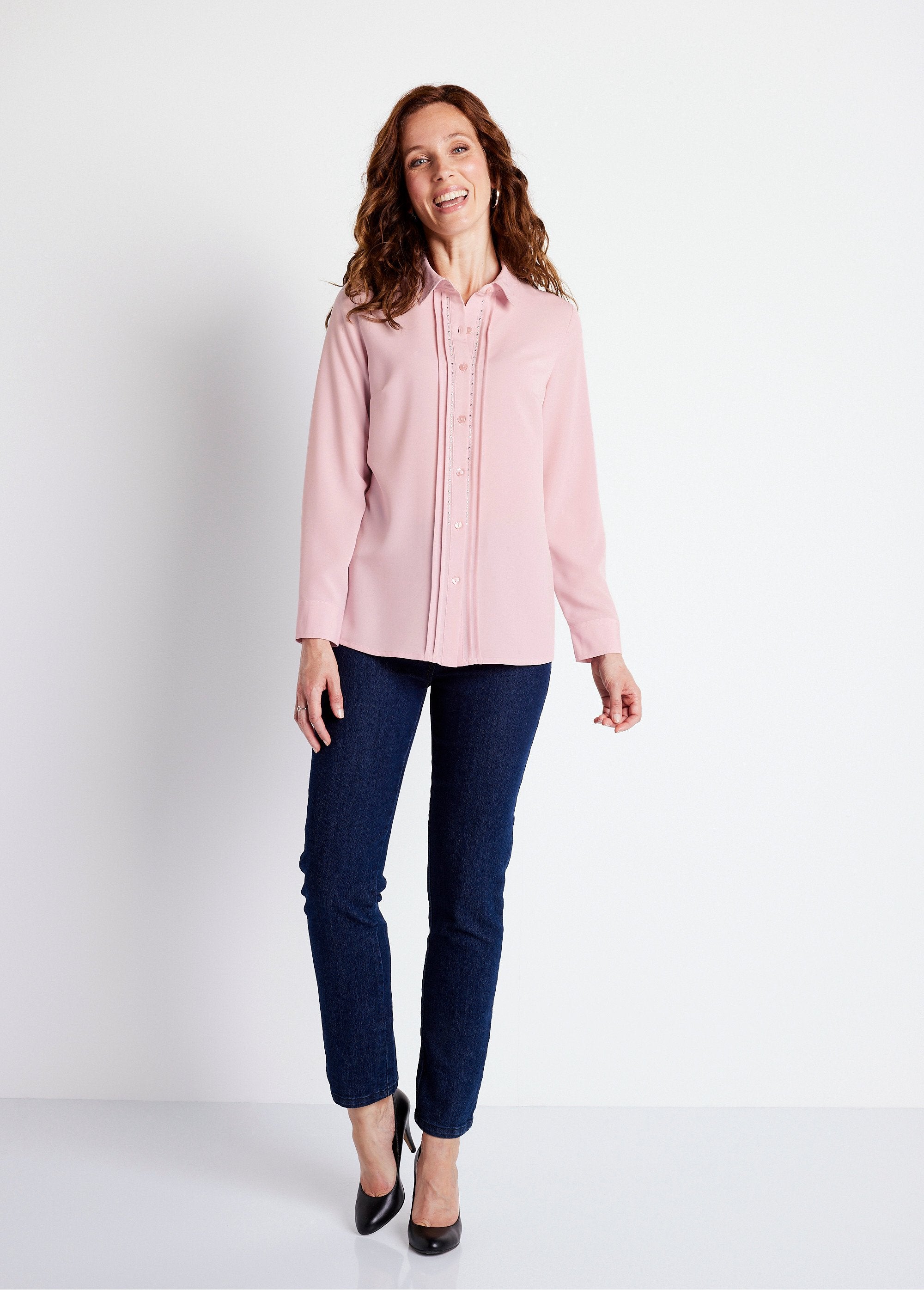 Camicia_a_tinta_unita_con_chiusura_lunga_a_bottoni_e_colletto_con_strass_ROSA_SF1_slim