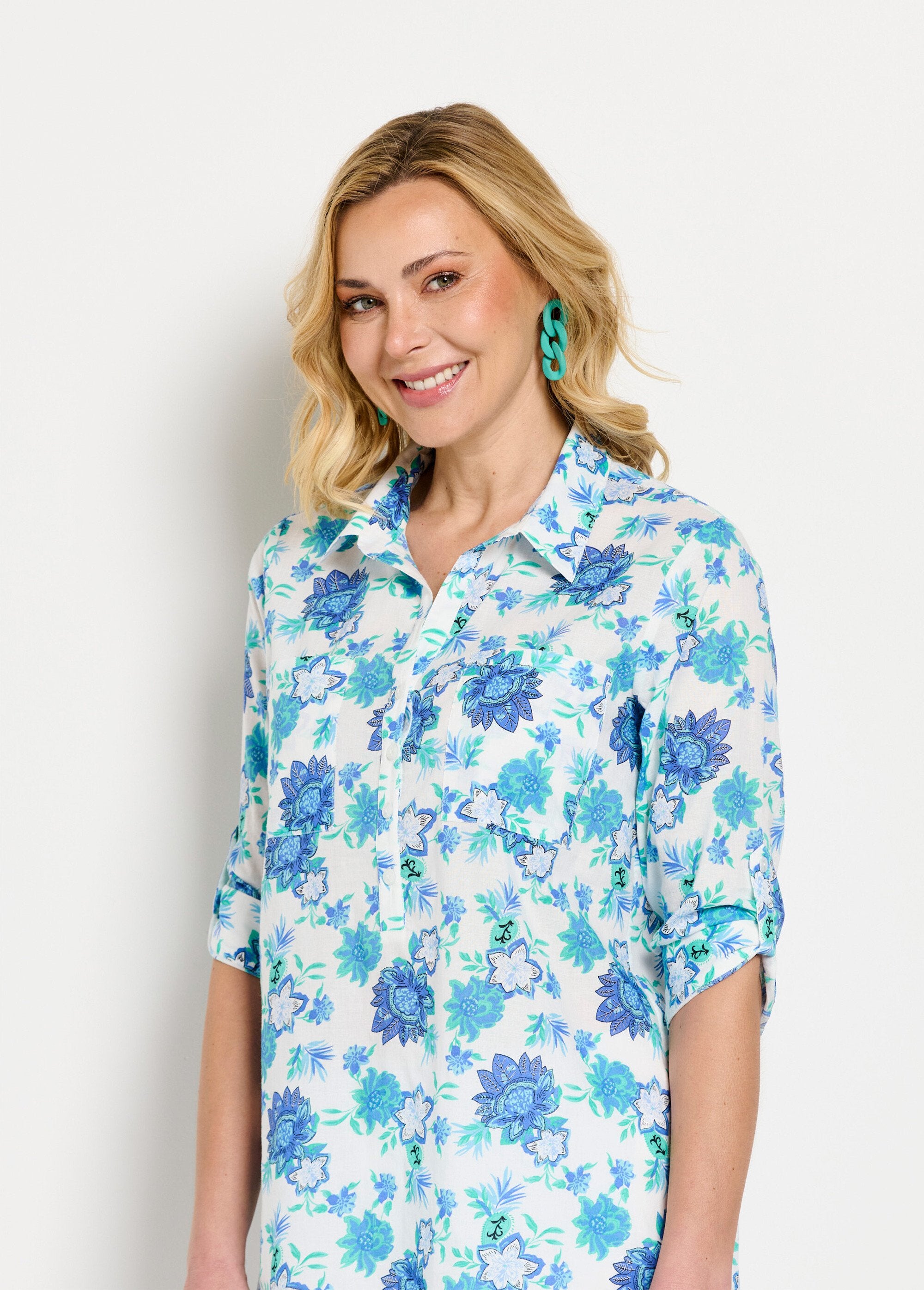 Camicetta_lunga_in_cotone_con_stampa_floreale_Imprime_bleu_DE1_slim