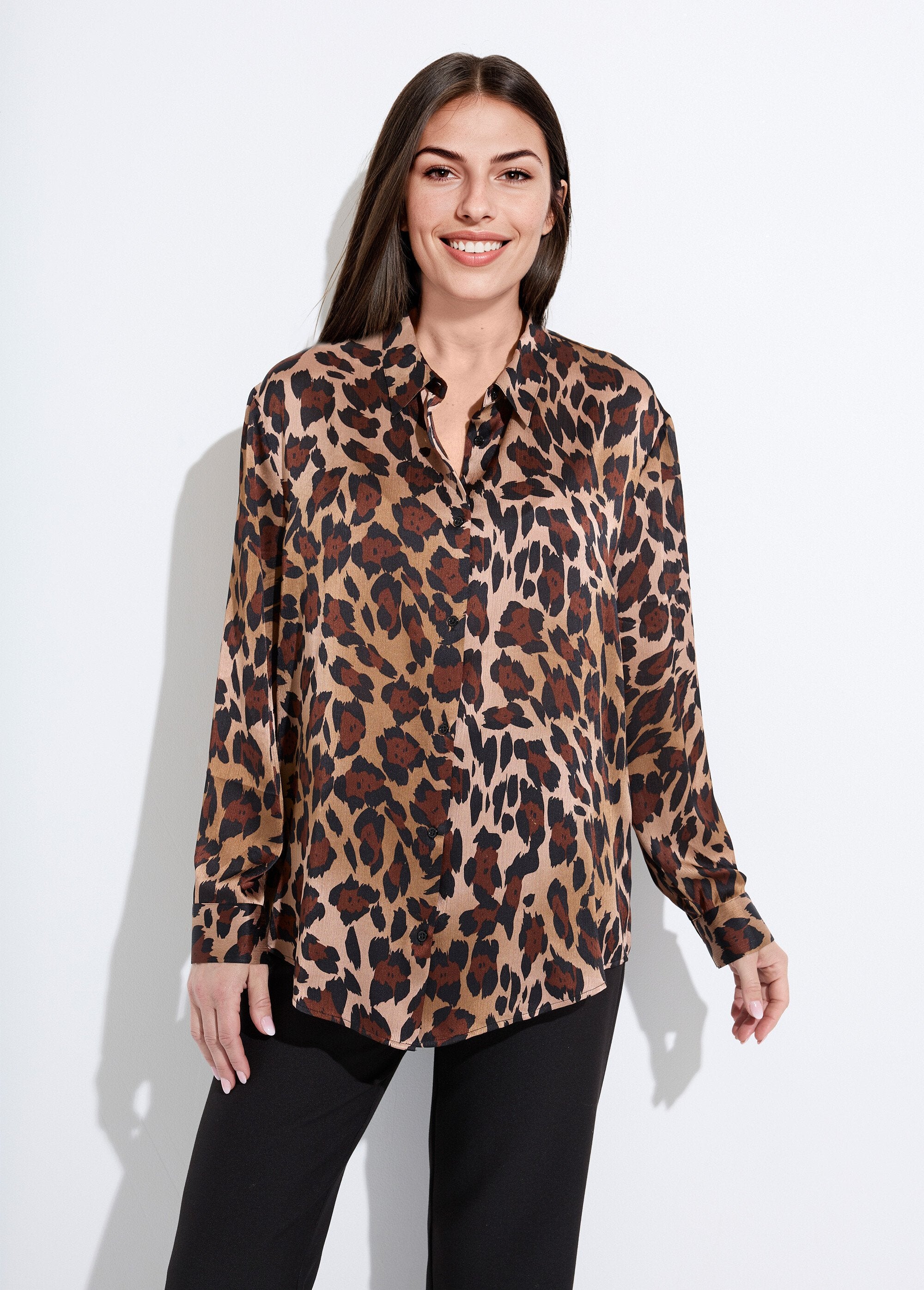 Camicetta_button-down_in_raso_a_maniche_lunghe_Imprime_marron_FA1_slim