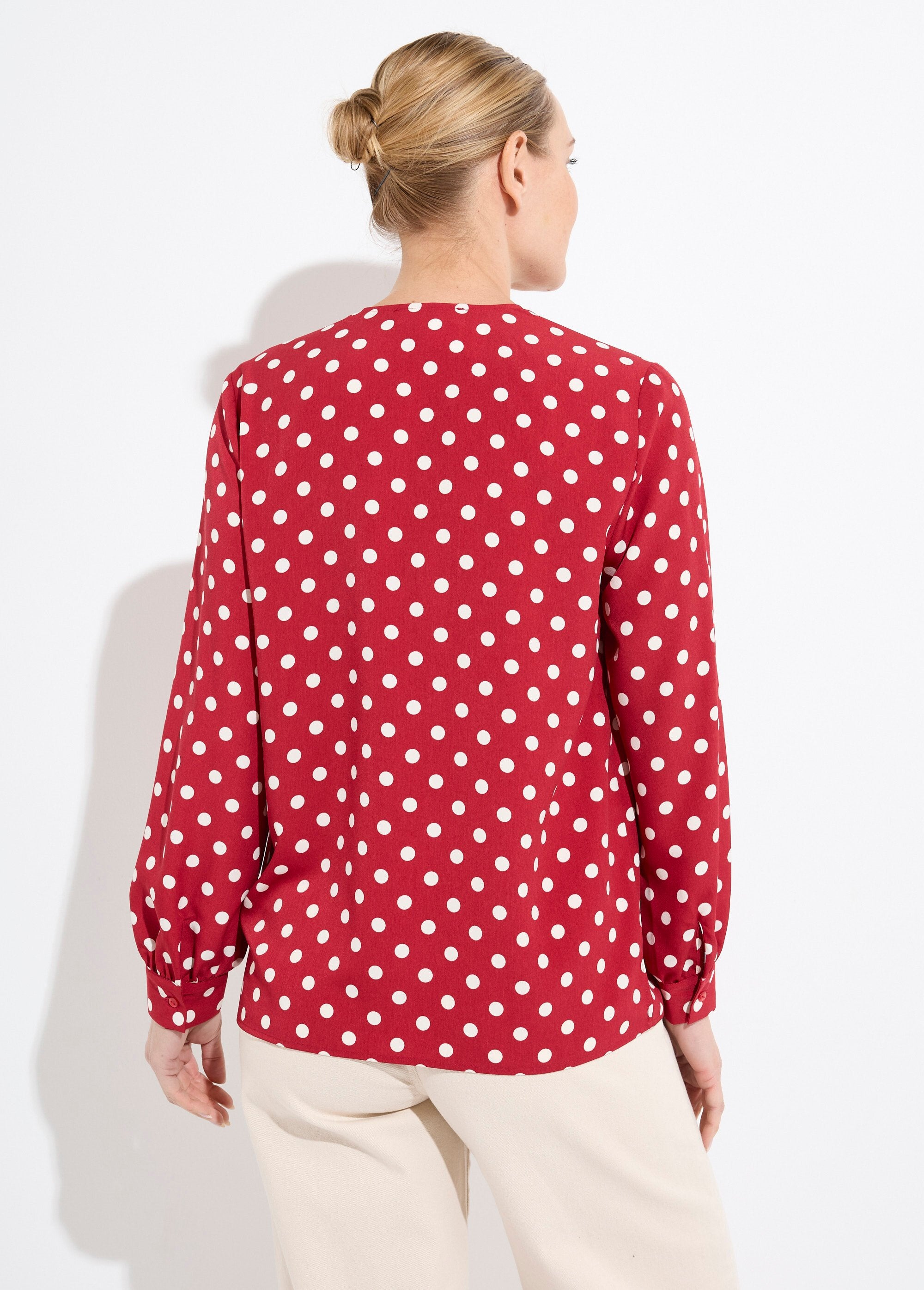 Camicetta_a_maniche_lunghe_con_scollo_a_V_e_stampa_a_pois_Bordeaux_et_ecru_DO1_slim