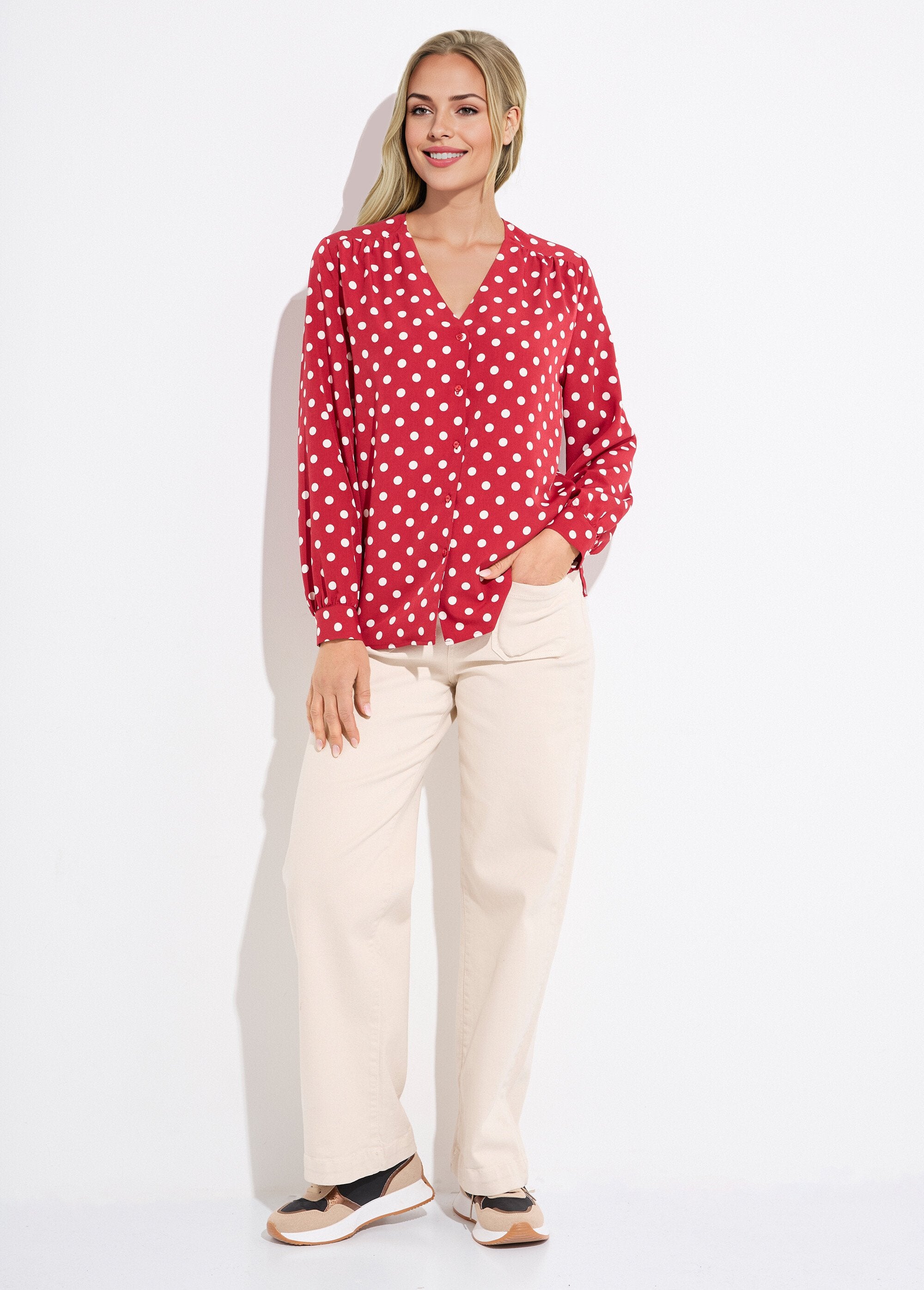 Camicetta_a_maniche_lunghe_con_scollo_a_V_e_stampa_a_pois_Bordeaux_et_ecru_SF1_slim