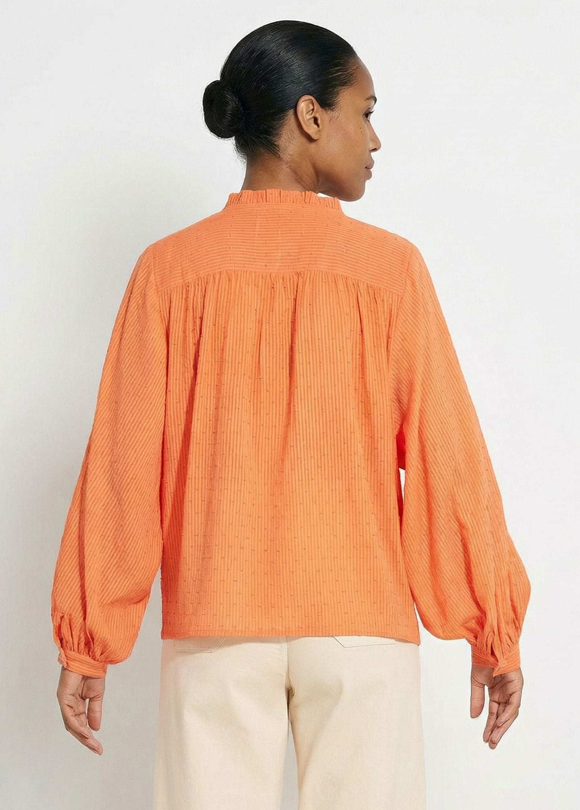 Blusa_con_collo_arricciato_in_raso_di_cotone_rigato_Orange_DO1_slim