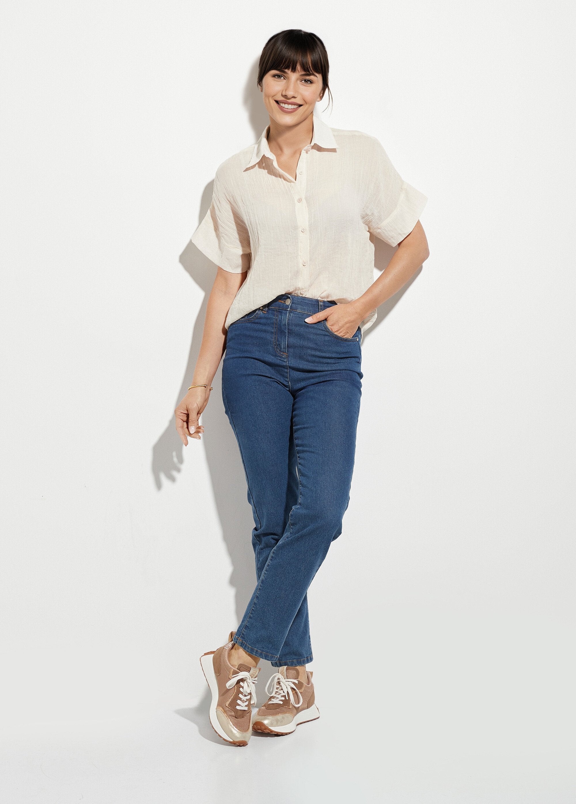 Camicetta_in_voile_stropicciato,_maniche_corte_Beige_SF1_slim