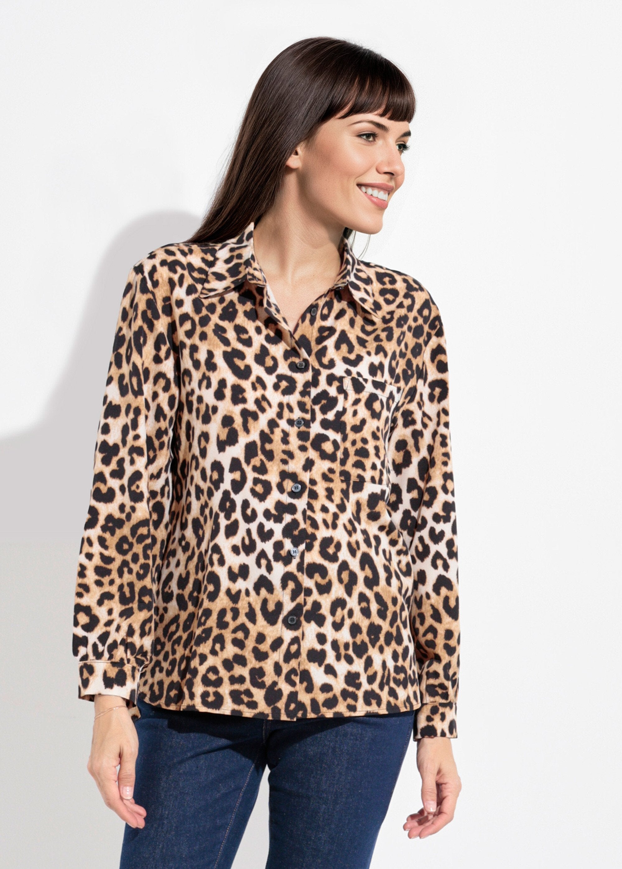 Camicetta_leopardata_fluida_con_colletto_sartoriale_Leopard_FA1_slim