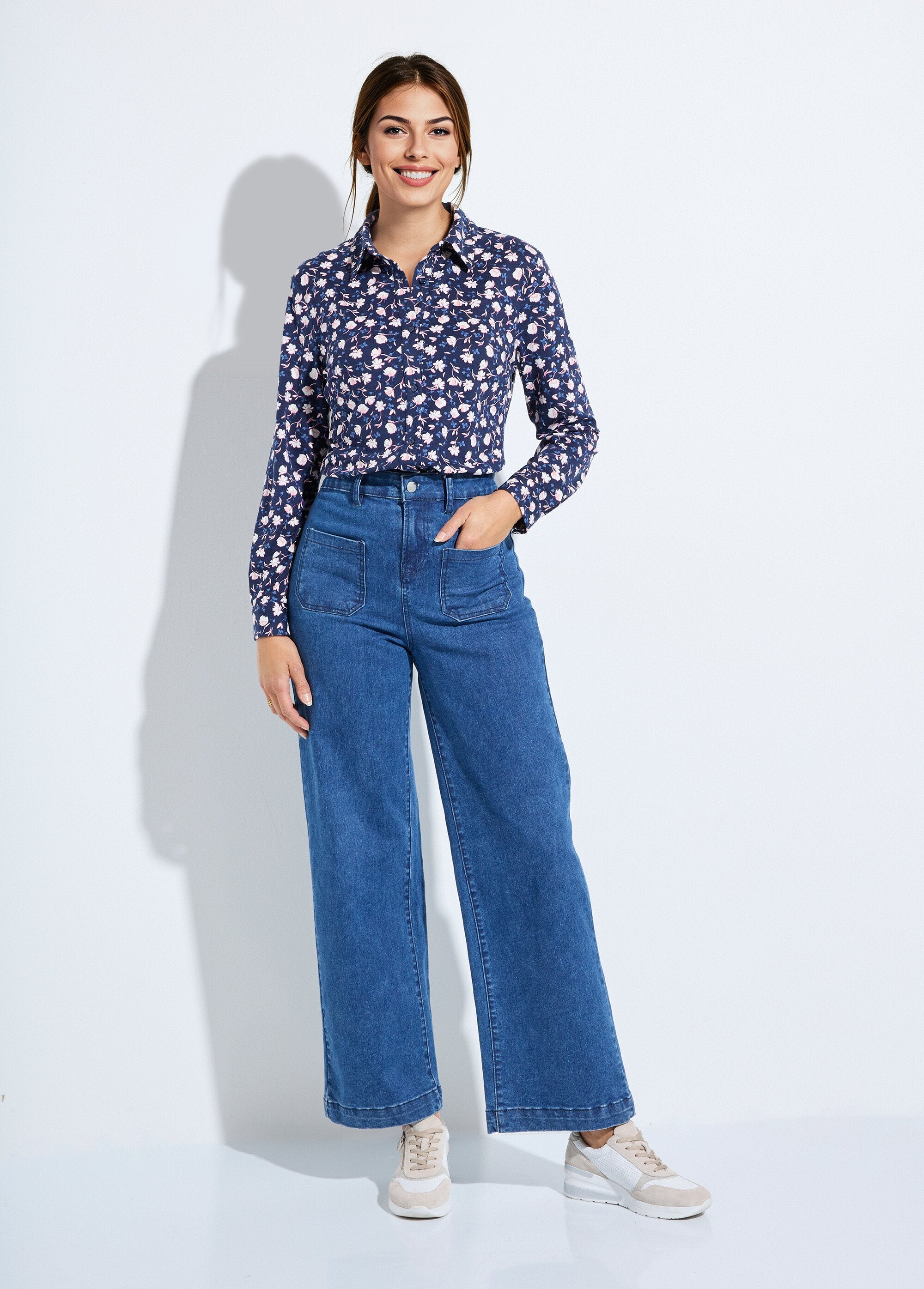 Camicetta_in_maglia_calda_con_stampa_floreale_Marine_et_blanc_SF1_slim
