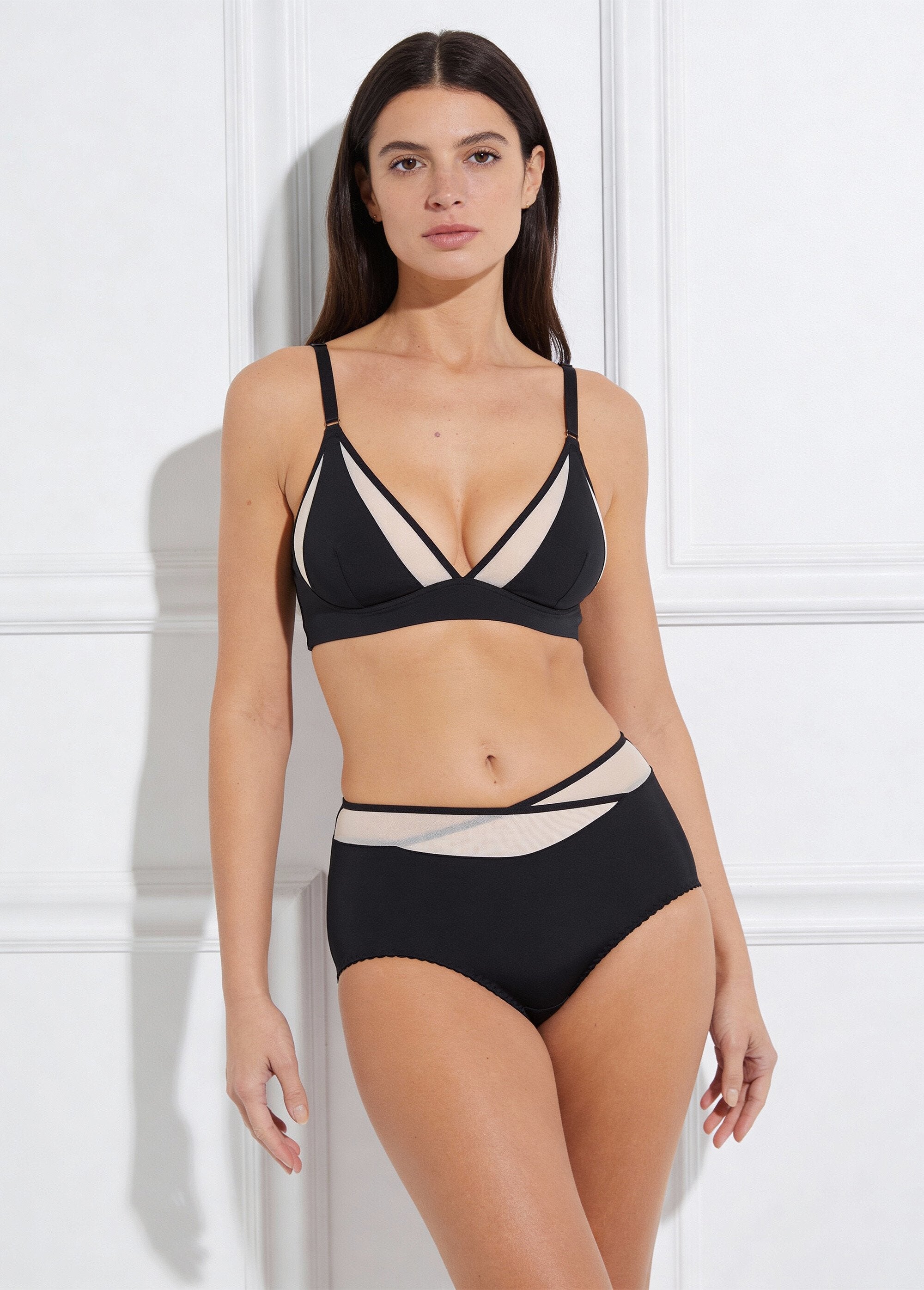 Mutandina_midi_in_tulle_e_microfibra_a_vita_normale_Noir_SF1_slim